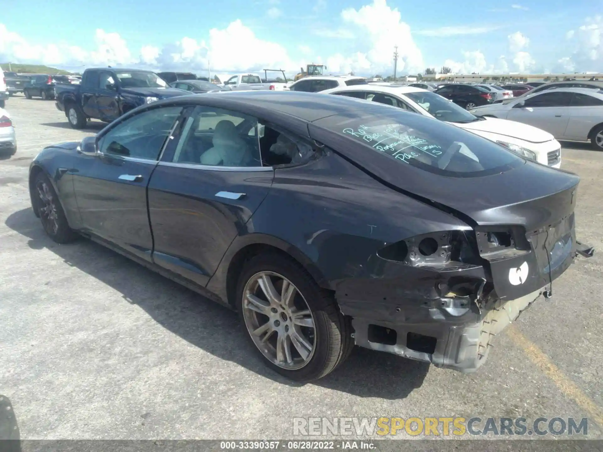 3 Photograph of a damaged car 5YJSA1E26LF381865 TESLA MODEL S 2020