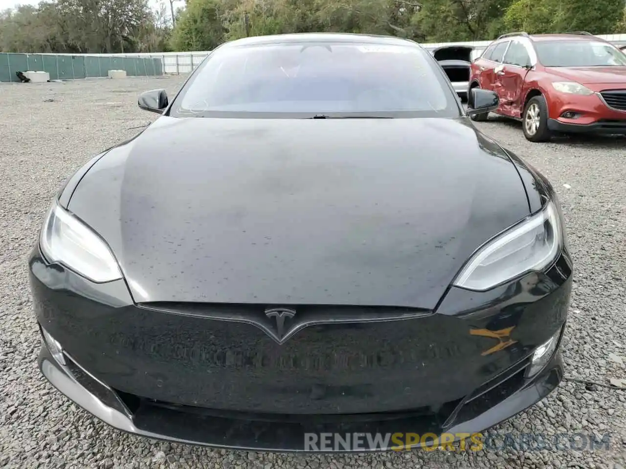 5 Photograph of a damaged car 5YJSA1E27LF358935 TESLA MODEL S 2020