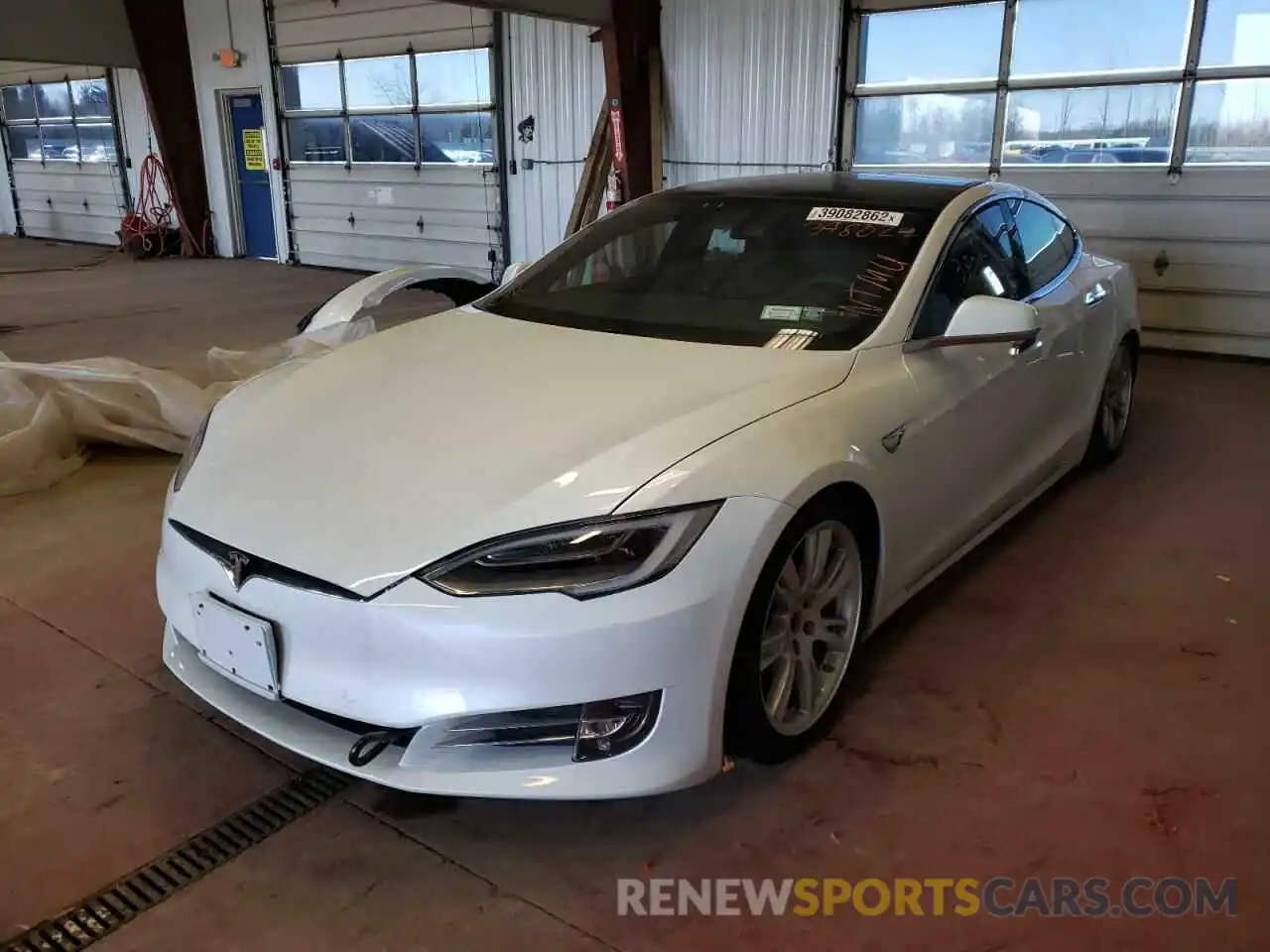 2 Фотография поврежденного автомобиля 5YJSA1E28LF398022 TESLA MODEL S 2020