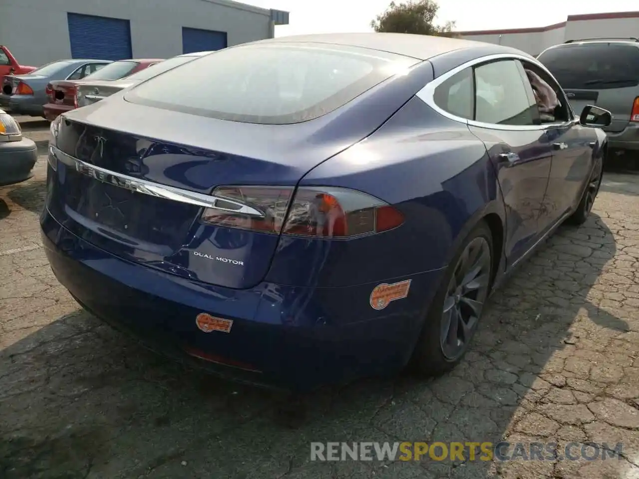 4 Photograph of a damaged car 5YJSA1E28LF406698 TESLA MODEL S 2020