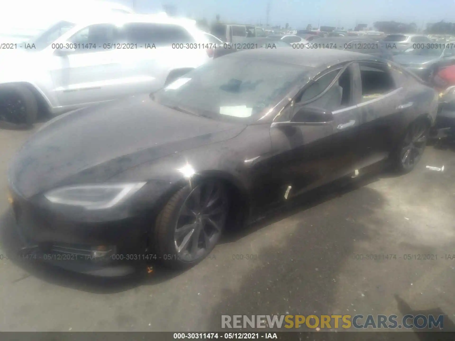 2 Photograph of a damaged car 5YJSA1E28LF411741 TESLA MODEL S 2020