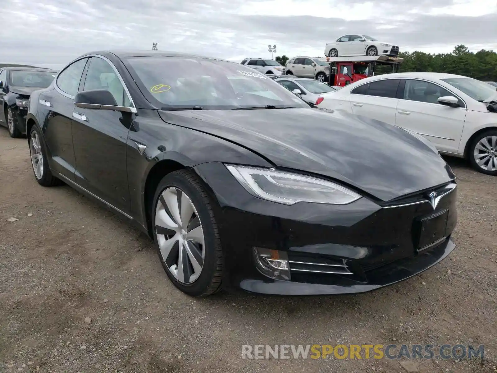 1 Photograph of a damaged car 5YJSA1E28LF413344 TESLA MODEL S 2020