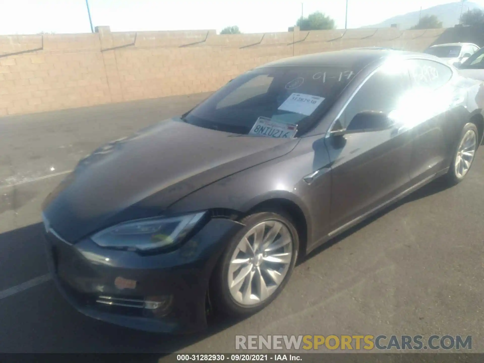 2 Photograph of a damaged car 5YJSA1E29LF363408 TESLA MODEL S 2020