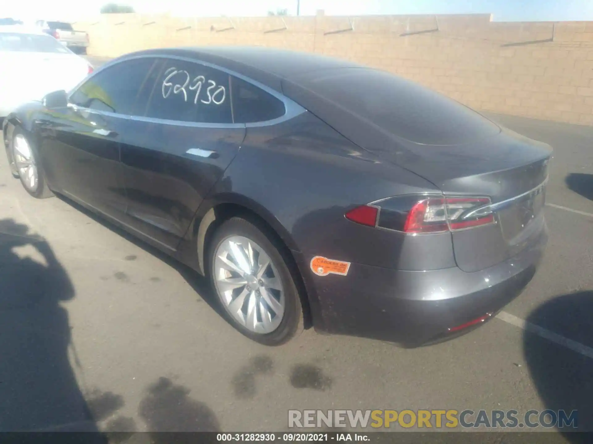 3 Photograph of a damaged car 5YJSA1E29LF363408 TESLA MODEL S 2020