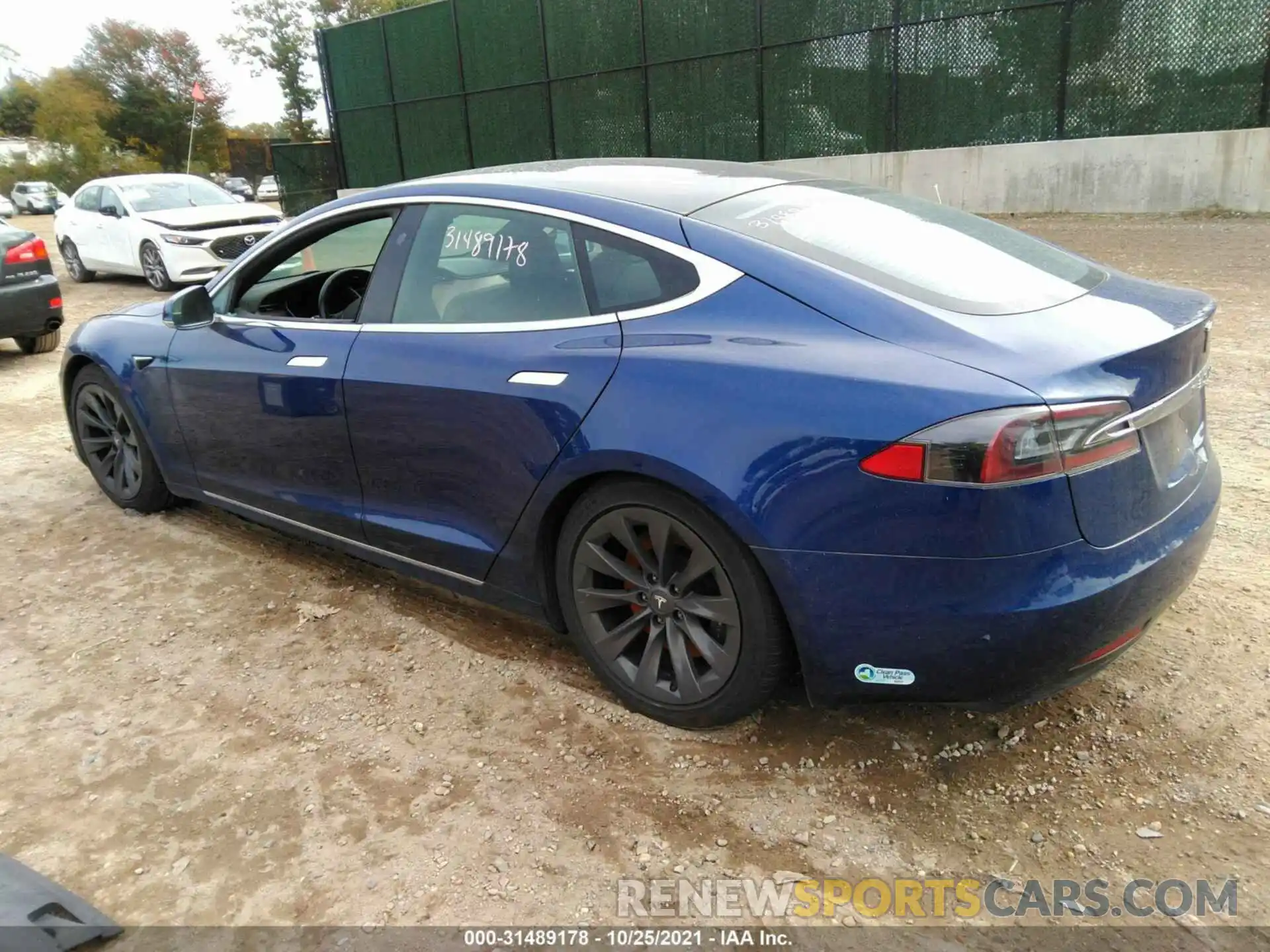 3 Фотография поврежденного автомобиля 5YJSA1E29LF371055 TESLA MODEL S 2020