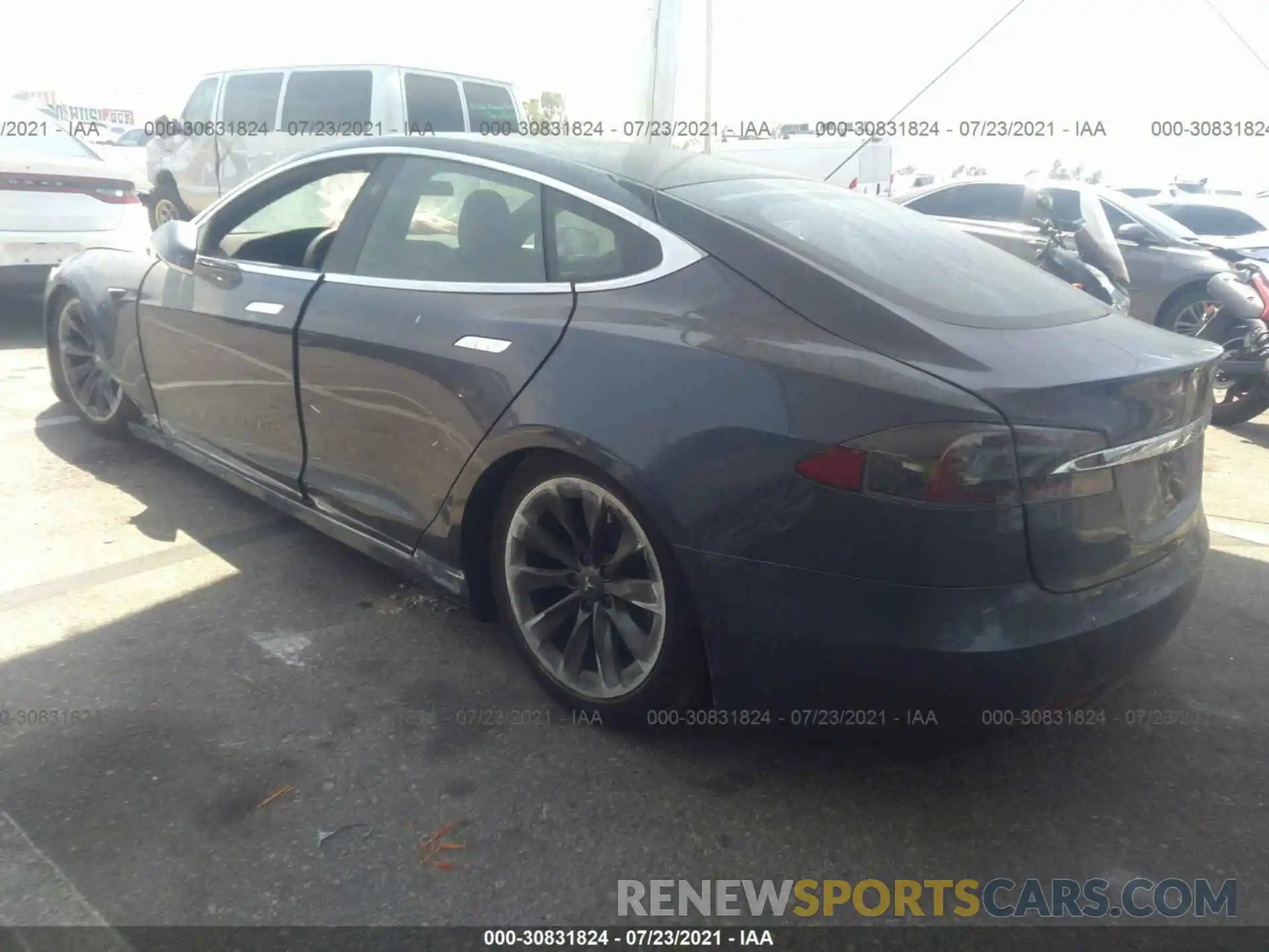 3 Фотография поврежденного автомобиля 5YJSA1E29LF400232 TESLA MODEL S 2020