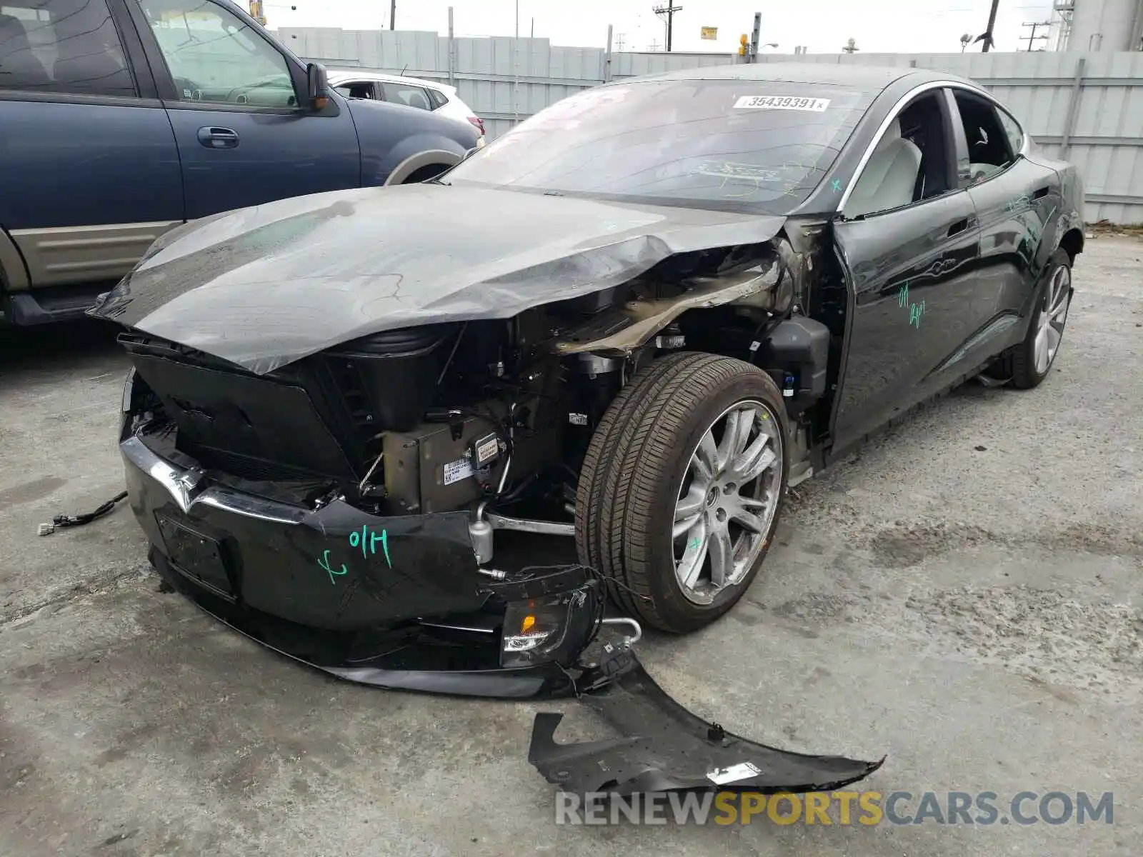 2 Photograph of a damaged car 5YJSA1E29LF408797 TESLA MODEL S 2020