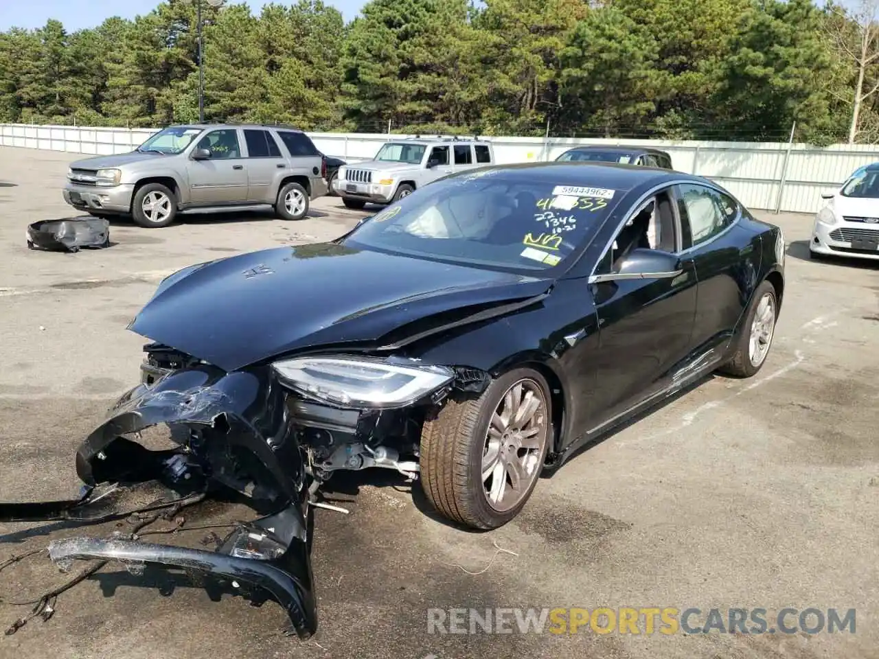 2 Photograph of a damaged car 5YJSA1E29LF413353 TESLA MODEL S 2020