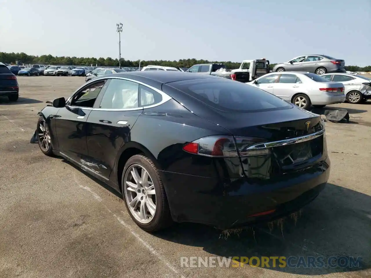 3 Photograph of a damaged car 5YJSA1E29LF413353 TESLA MODEL S 2020