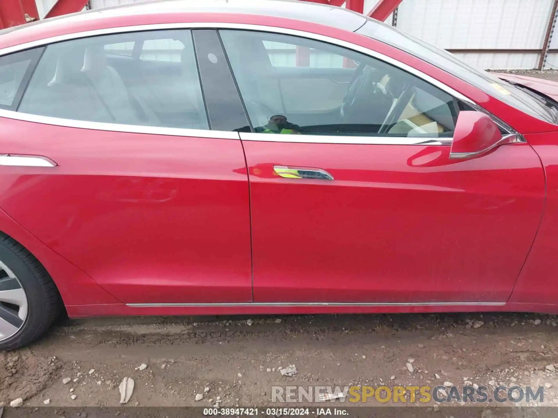 12 Photograph of a damaged car 5YJSA1E29LF416172 TESLA MODEL S 2020