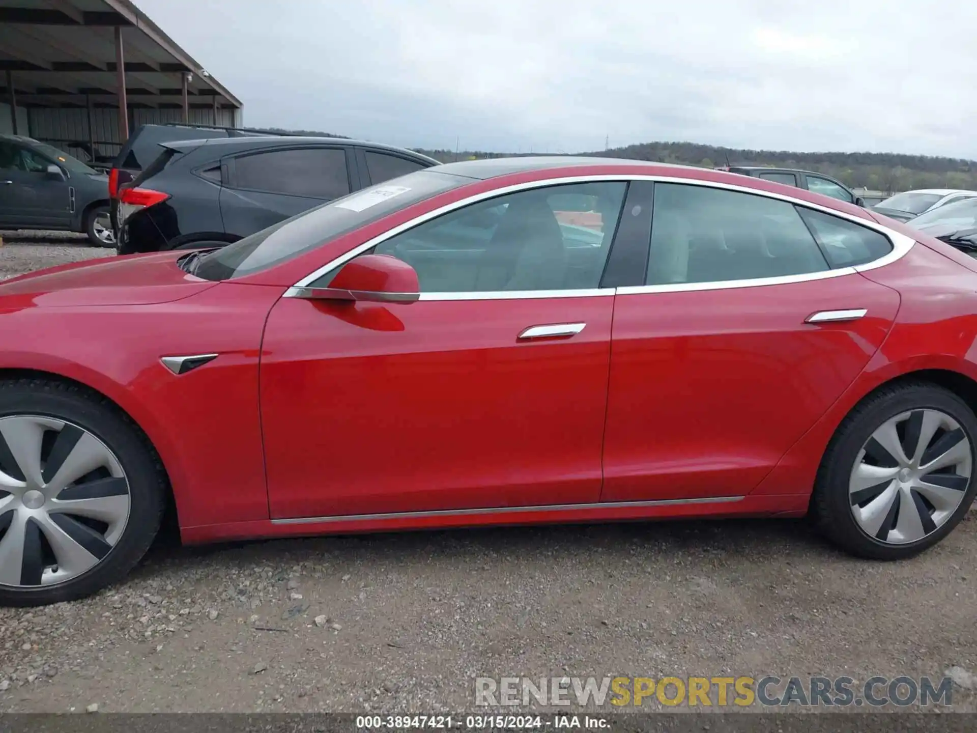 13 Photograph of a damaged car 5YJSA1E29LF416172 TESLA MODEL S 2020