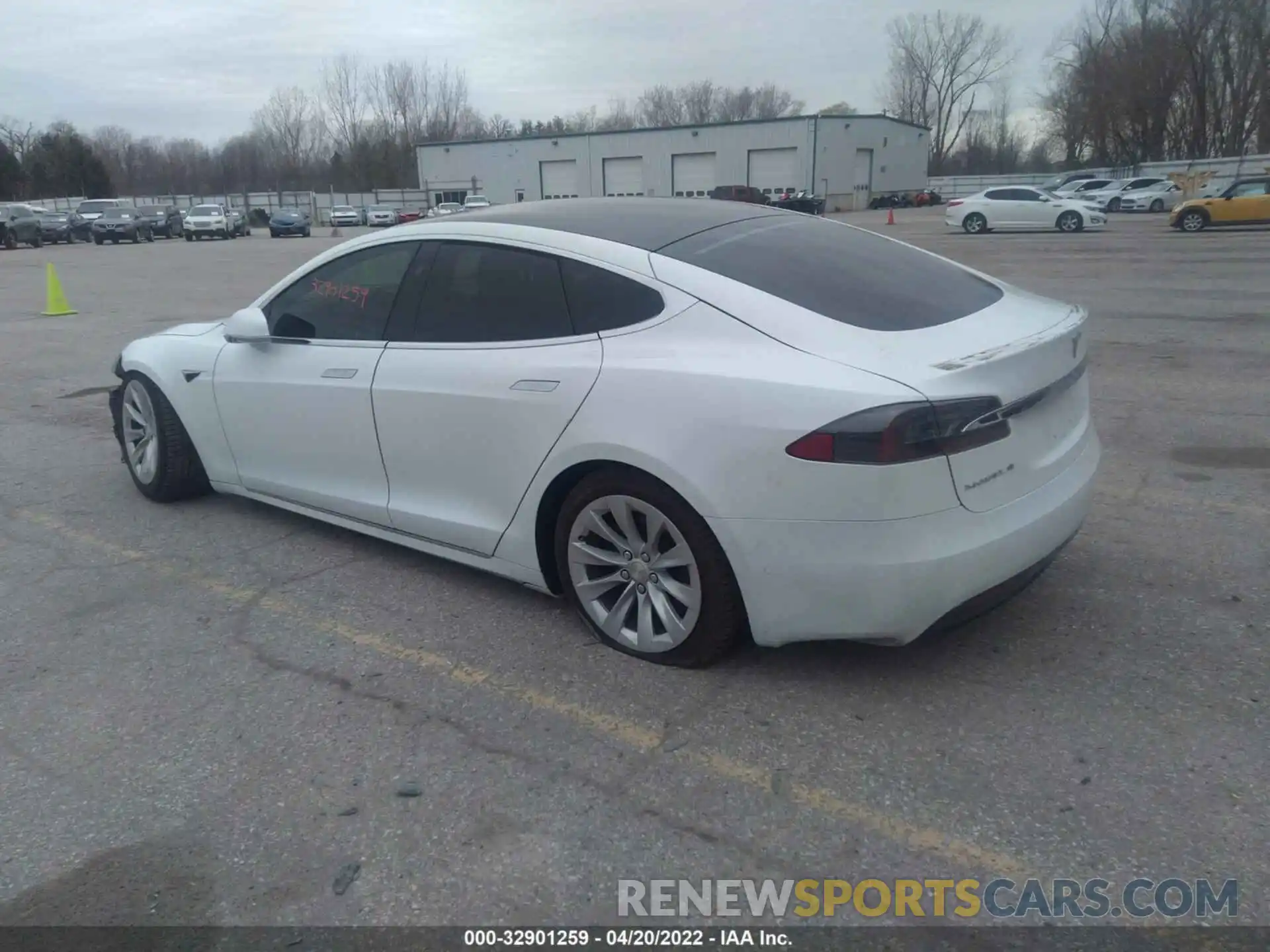 3 Photograph of a damaged car 5YJSA1E2XLF350912 TESLA MODEL S 2020