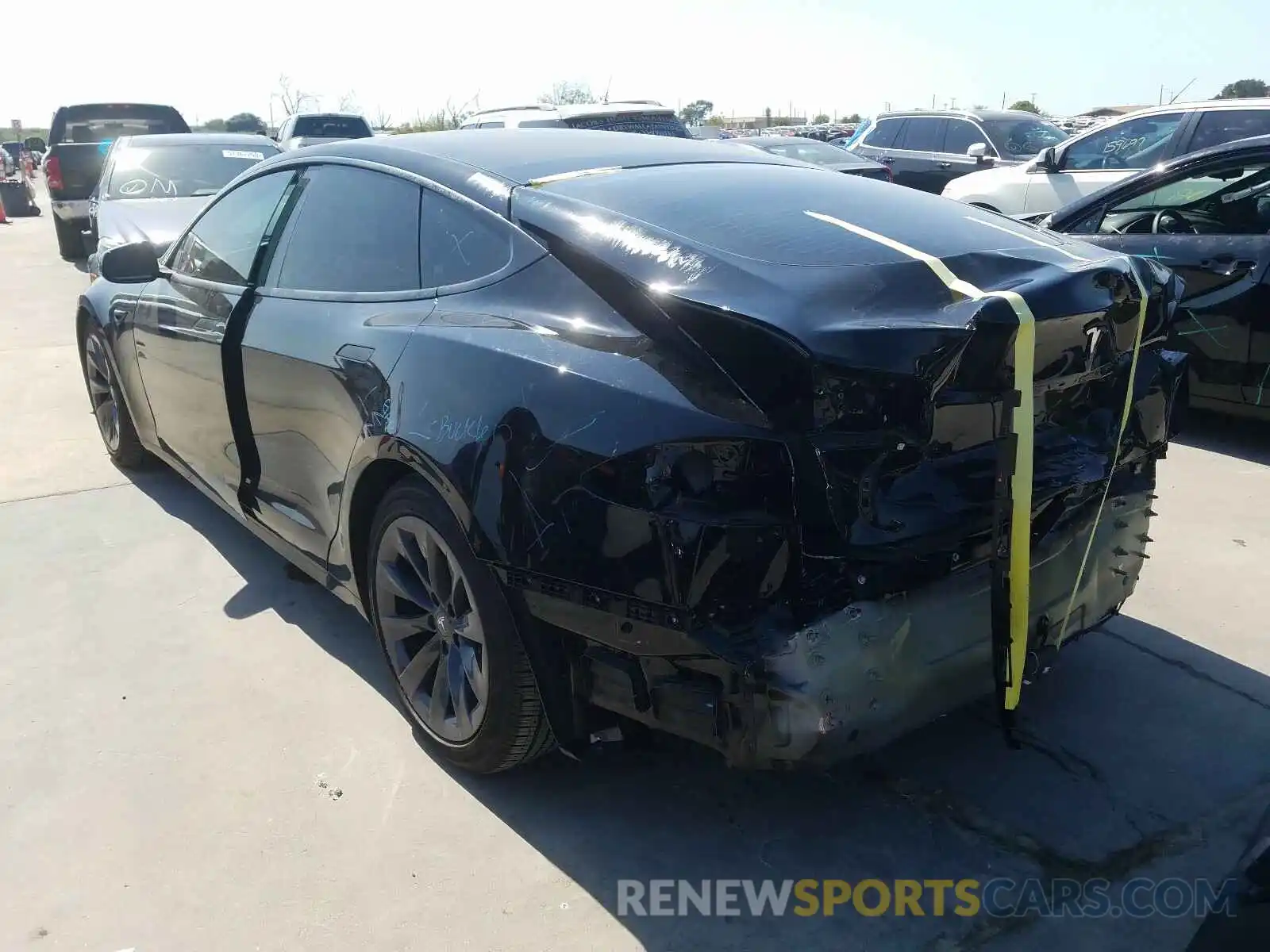 3 Photograph of a damaged car 5YJSA1E2XLF369850 TESLA MODEL S 2020