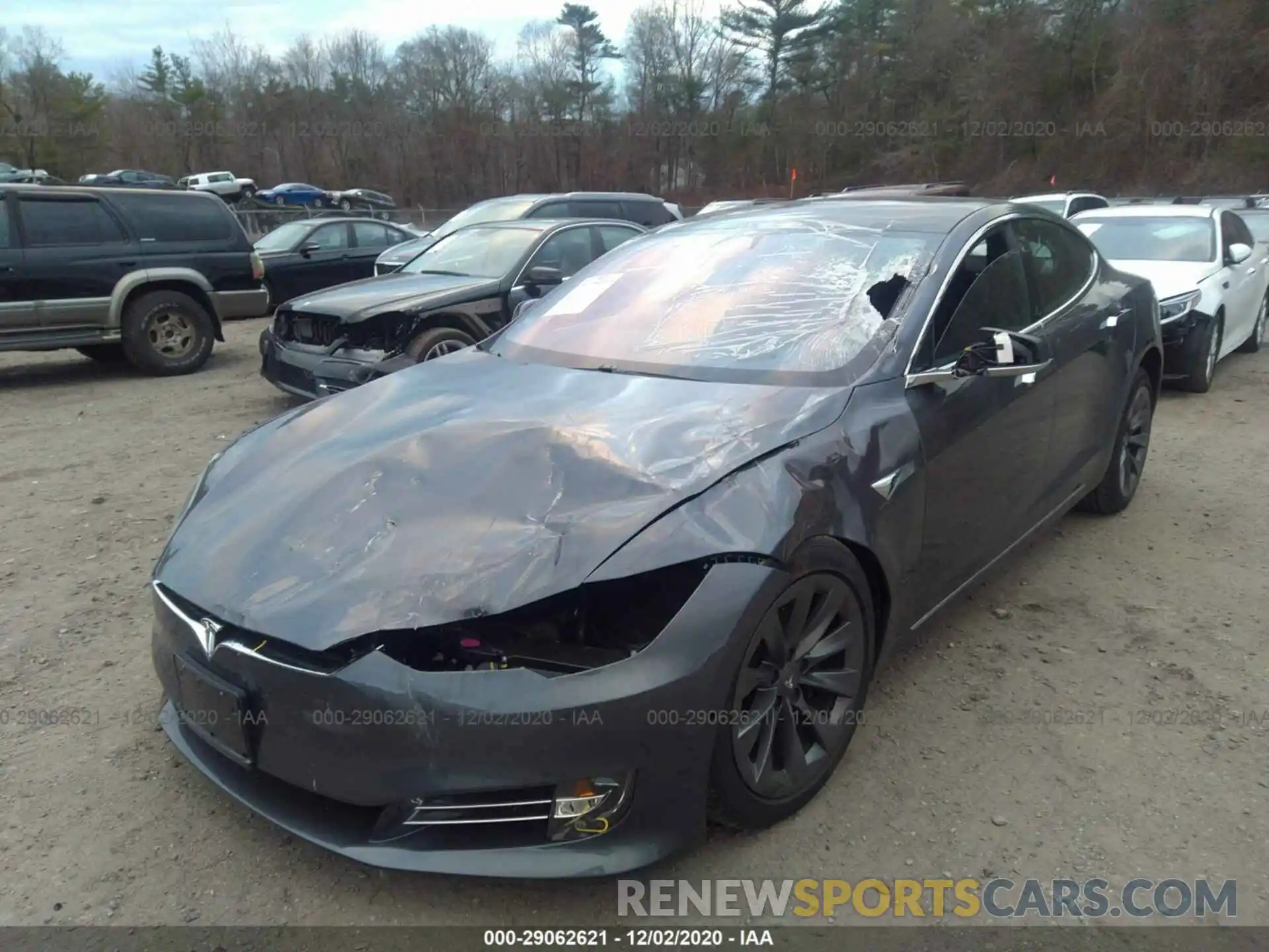 6 Photograph of a damaged car 5YJSA1E2XLF390763 TESLA MODEL S 2020