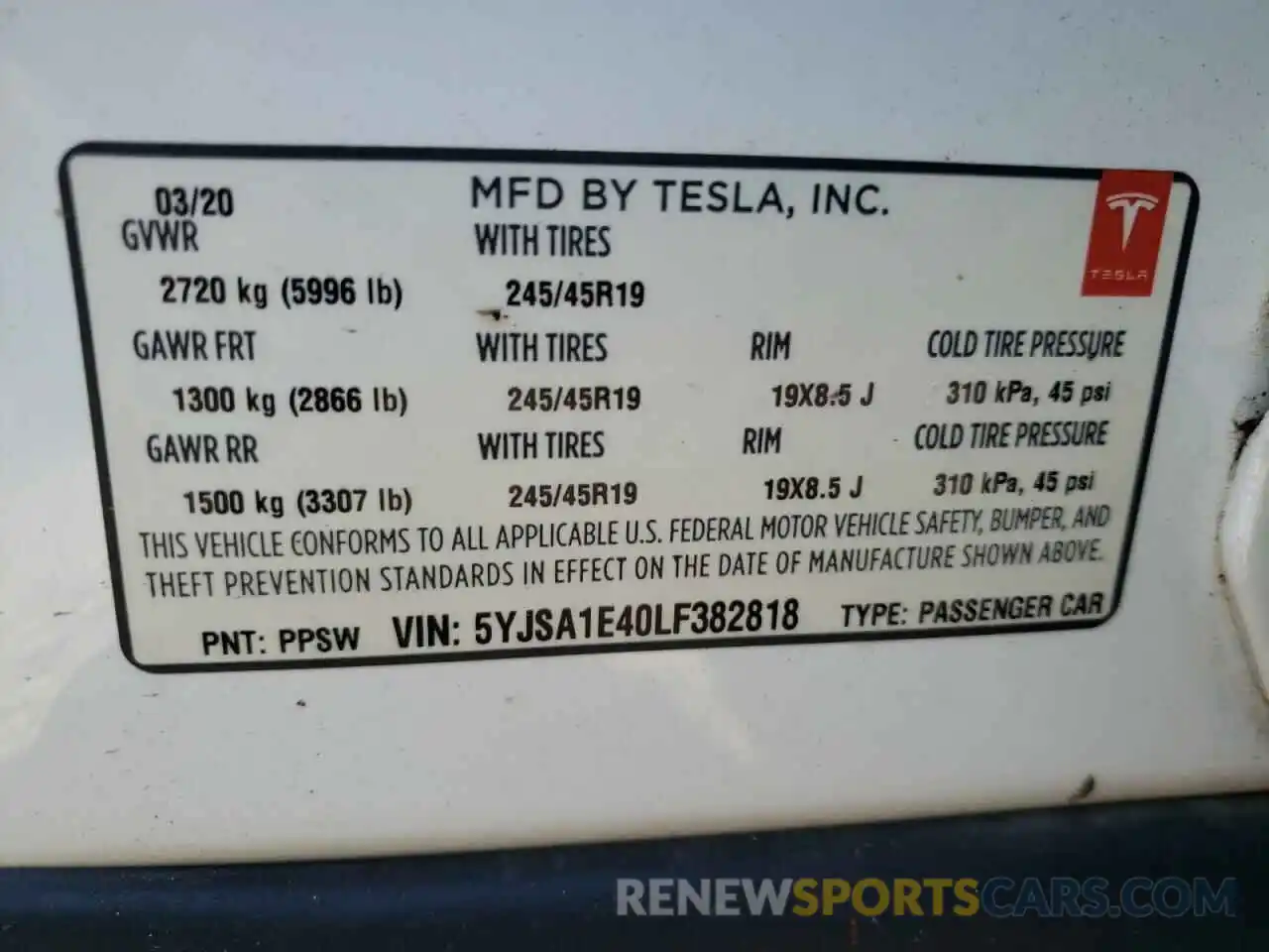 10 Photograph of a damaged car 5YJSA1E40LF382818 TESLA MODEL S 2020