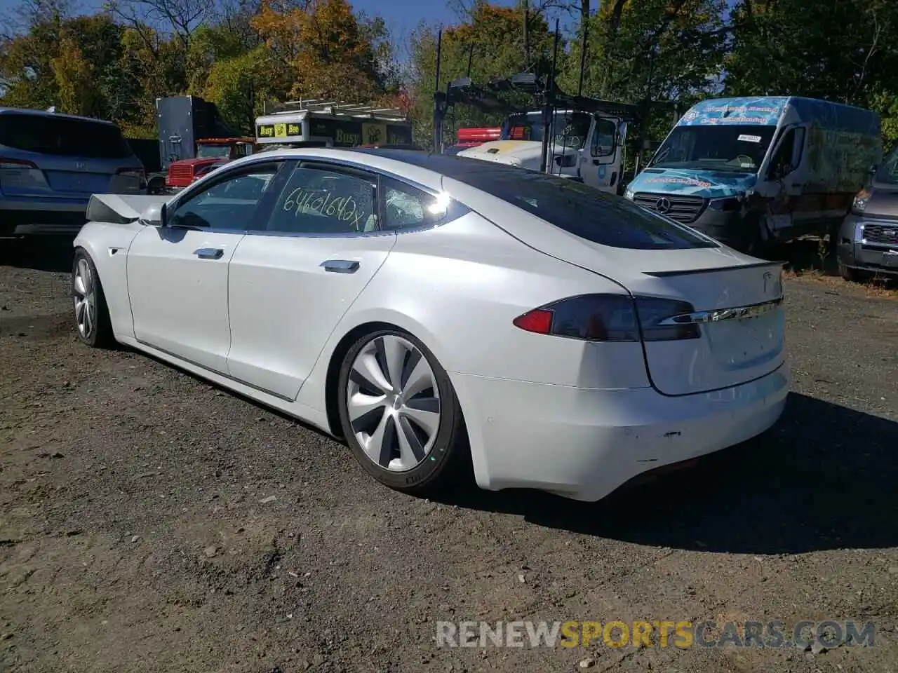 3 Photograph of a damaged car 5YJSA1E40LF382818 TESLA MODEL S 2020