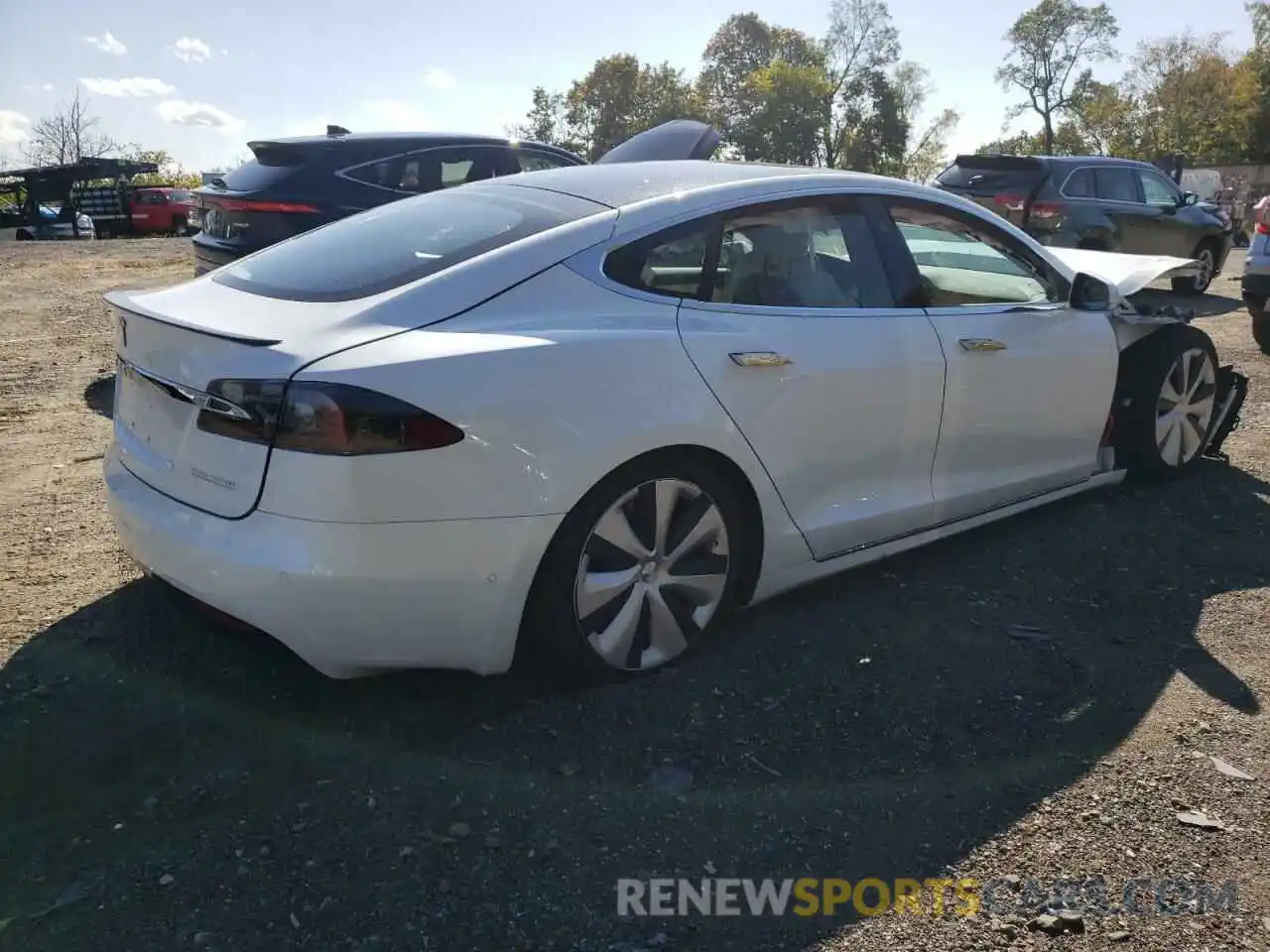 4 Photograph of a damaged car 5YJSA1E40LF382818 TESLA MODEL S 2020