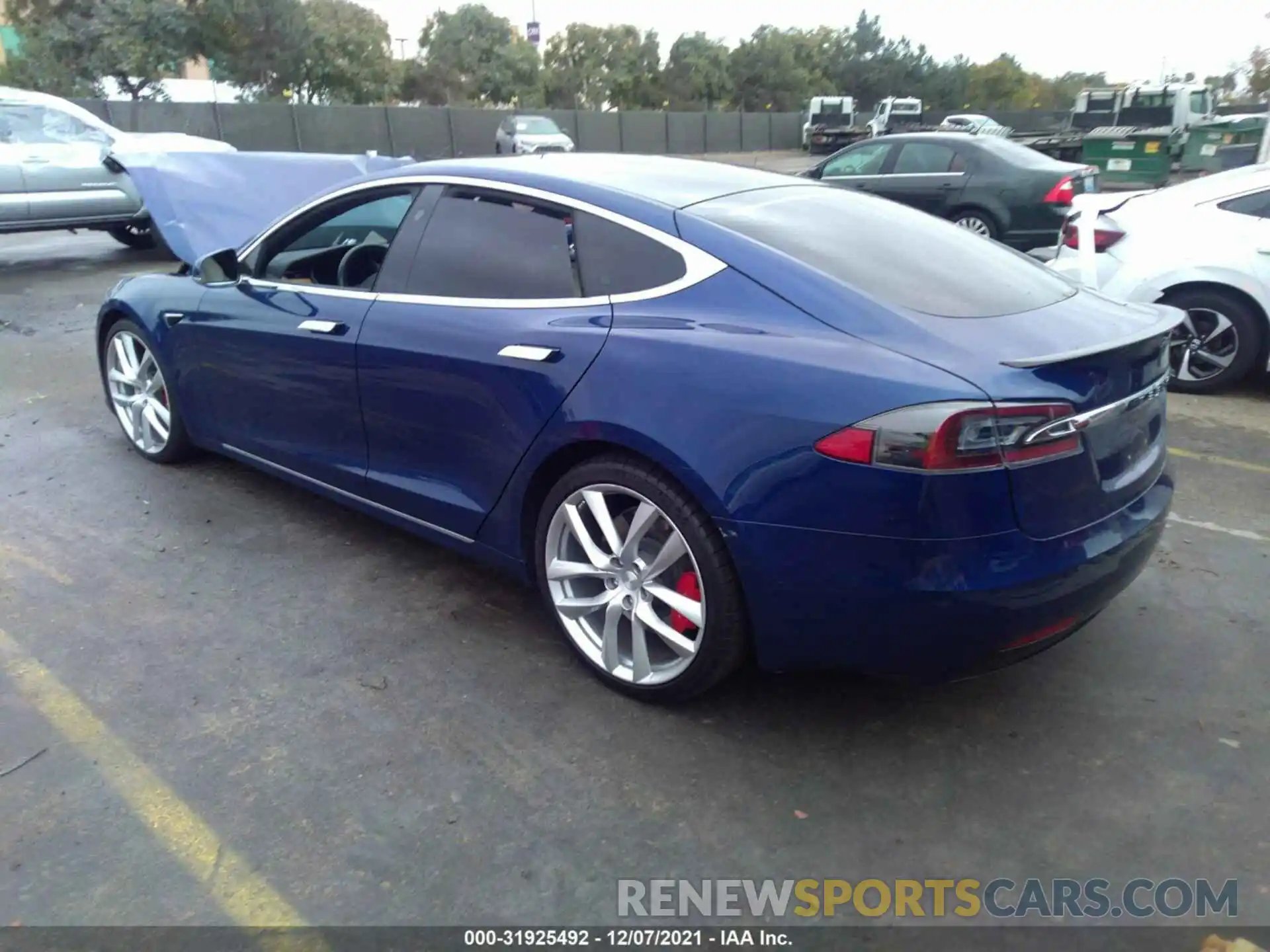 3 Photograph of a damaged car 5YJSA1E43LF364779 TESLA MODEL S 2020