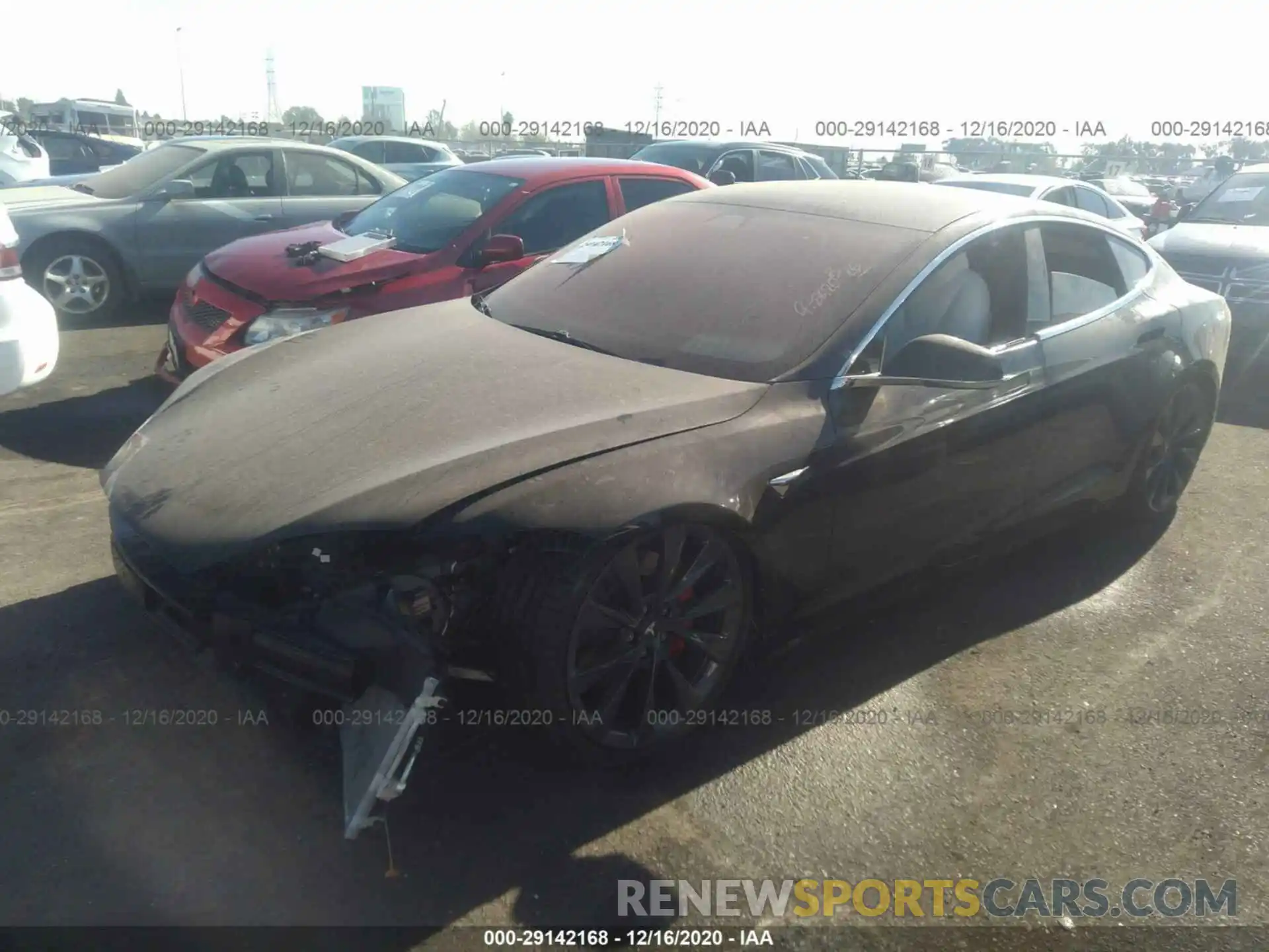 2 Photograph of a damaged car 5YJSA1E46LF396805 TESLA MODEL S 2020