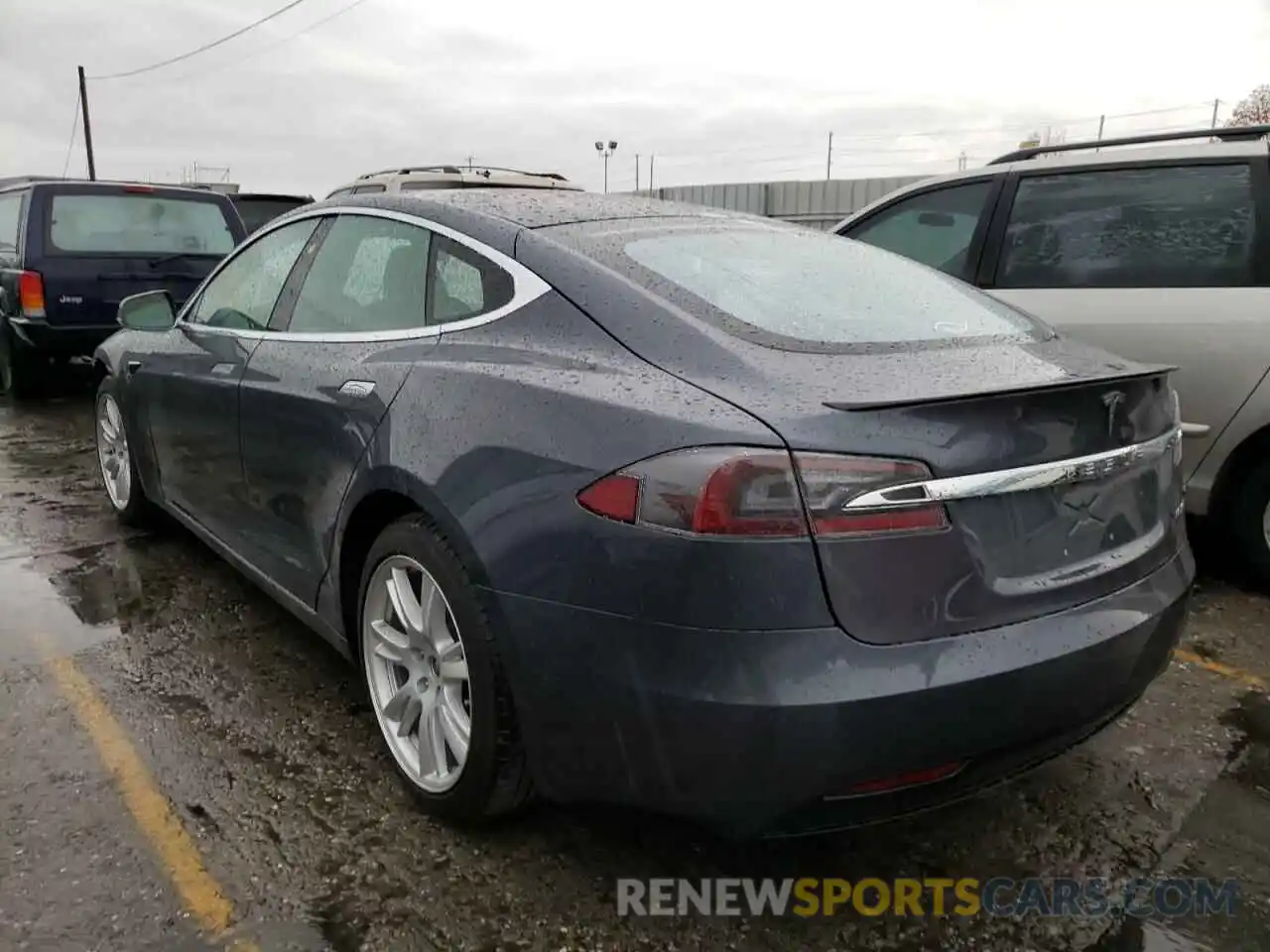 3 Photograph of a damaged car 5YJSA1E46LF402652 TESLA MODEL S 2020