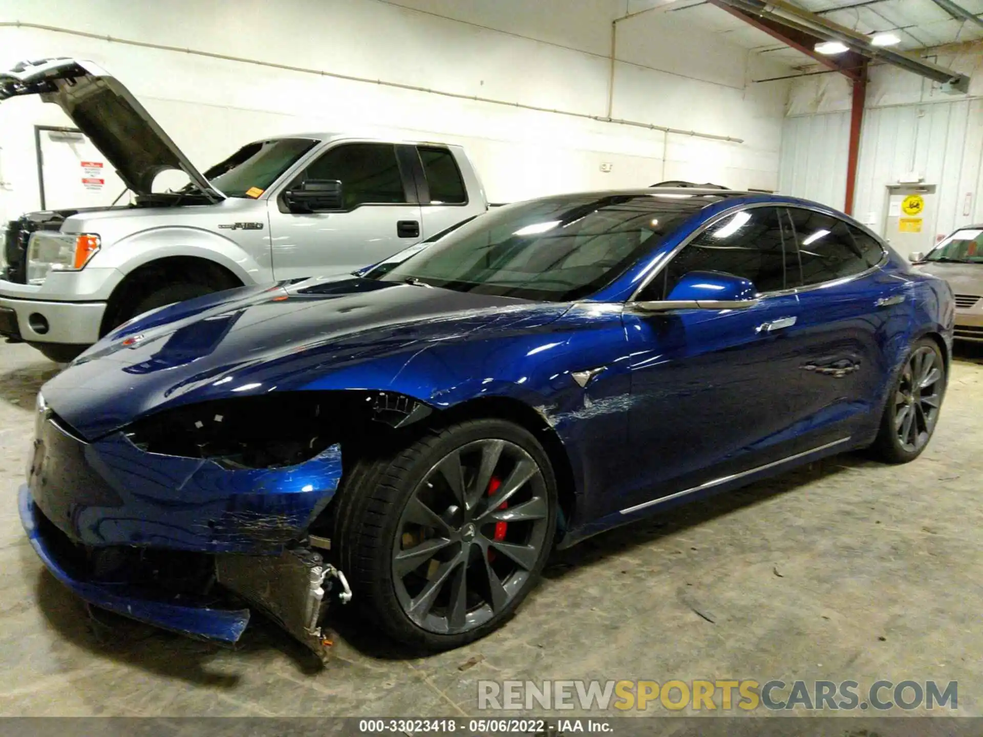 2 Photograph of a damaged car 5YJSA1E47LF351579 TESLA MODEL S 2020