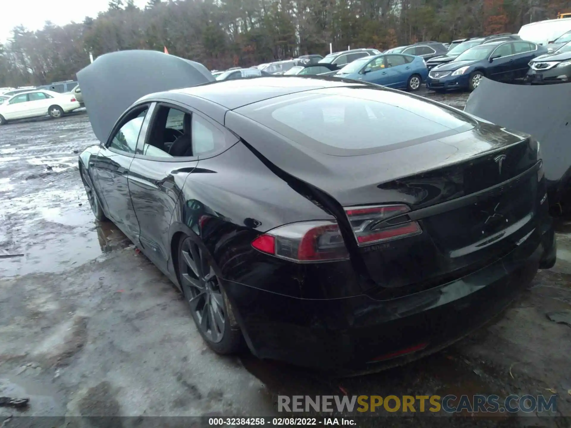 3 Photograph of a damaged car 5YJSA1E47LF412820 TESLA MODEL S 2020