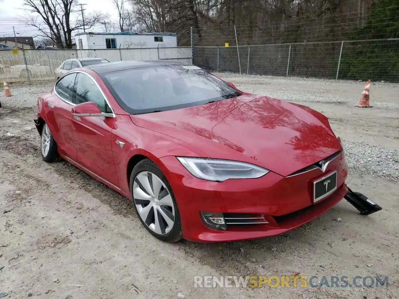 1 Photograph of a damaged car 5YJSA1E48LF412356 TESLA MODEL S 2020