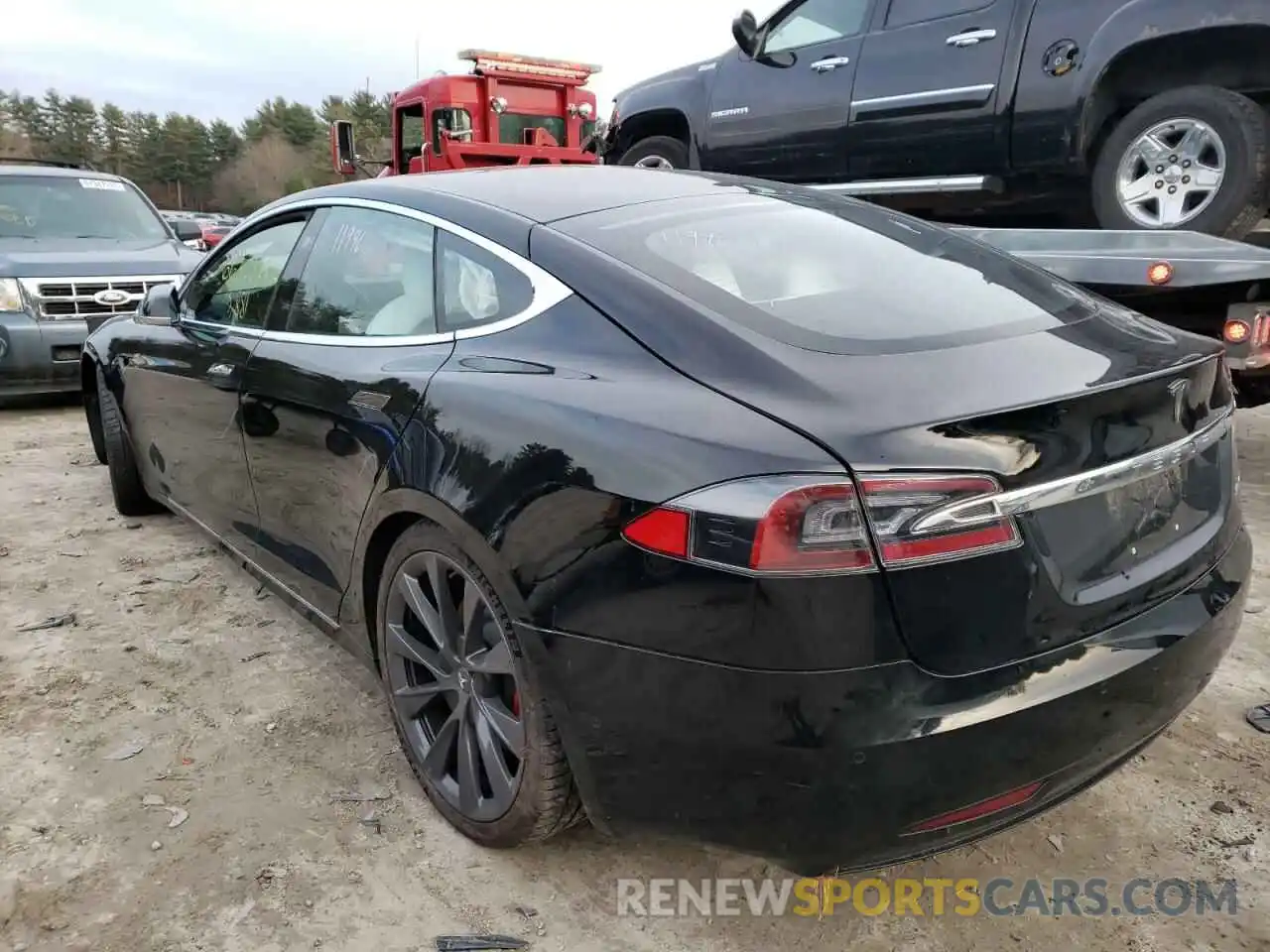 3 Photograph of a damaged car 5YJSA1E49LF408526 TESLA MODEL S 2020