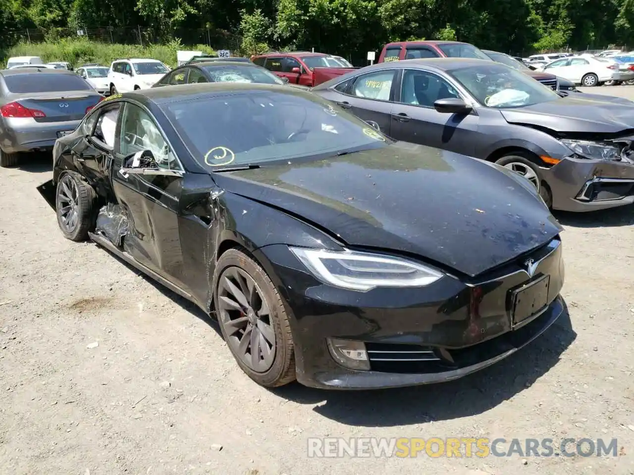 1 Photograph of a damaged car 5YJSA1E4XLF390814 TESLA MODEL S 2020