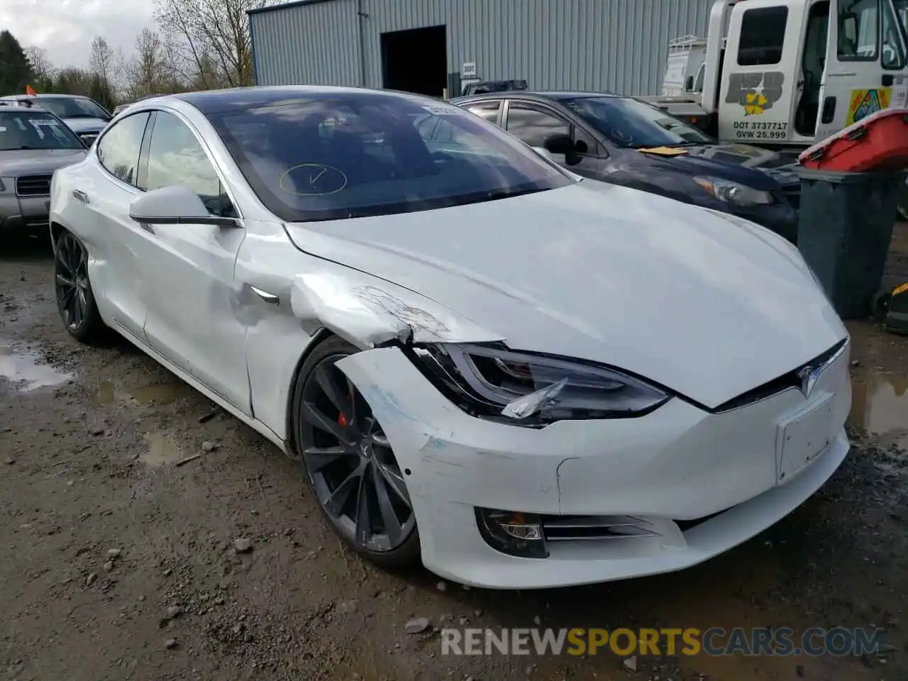 1 Photograph of a damaged car 5YJSA1E4XLF390876 TESLA MODEL S 2020