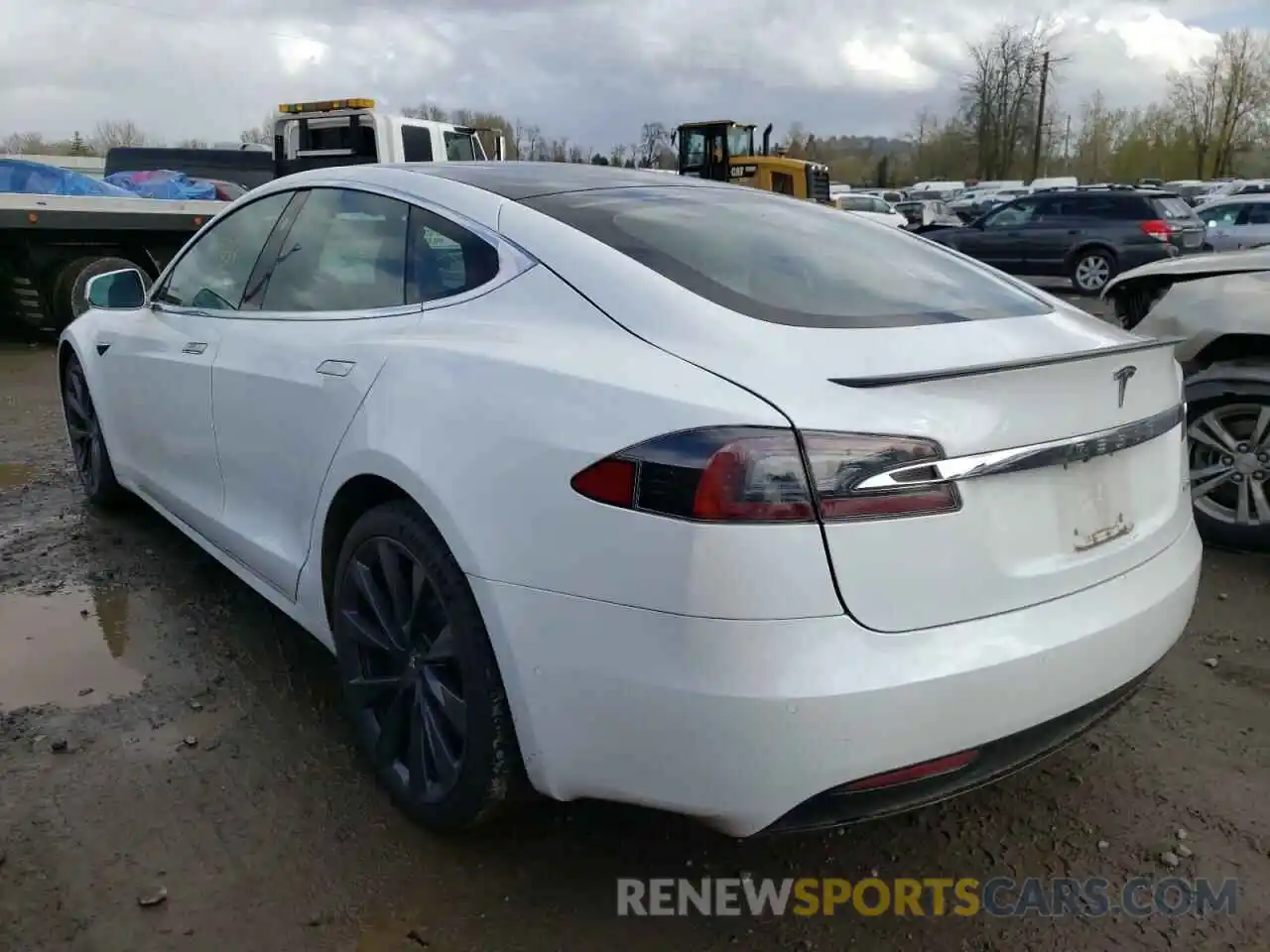 3 Photograph of a damaged car 5YJSA1E4XLF390876 TESLA MODEL S 2020