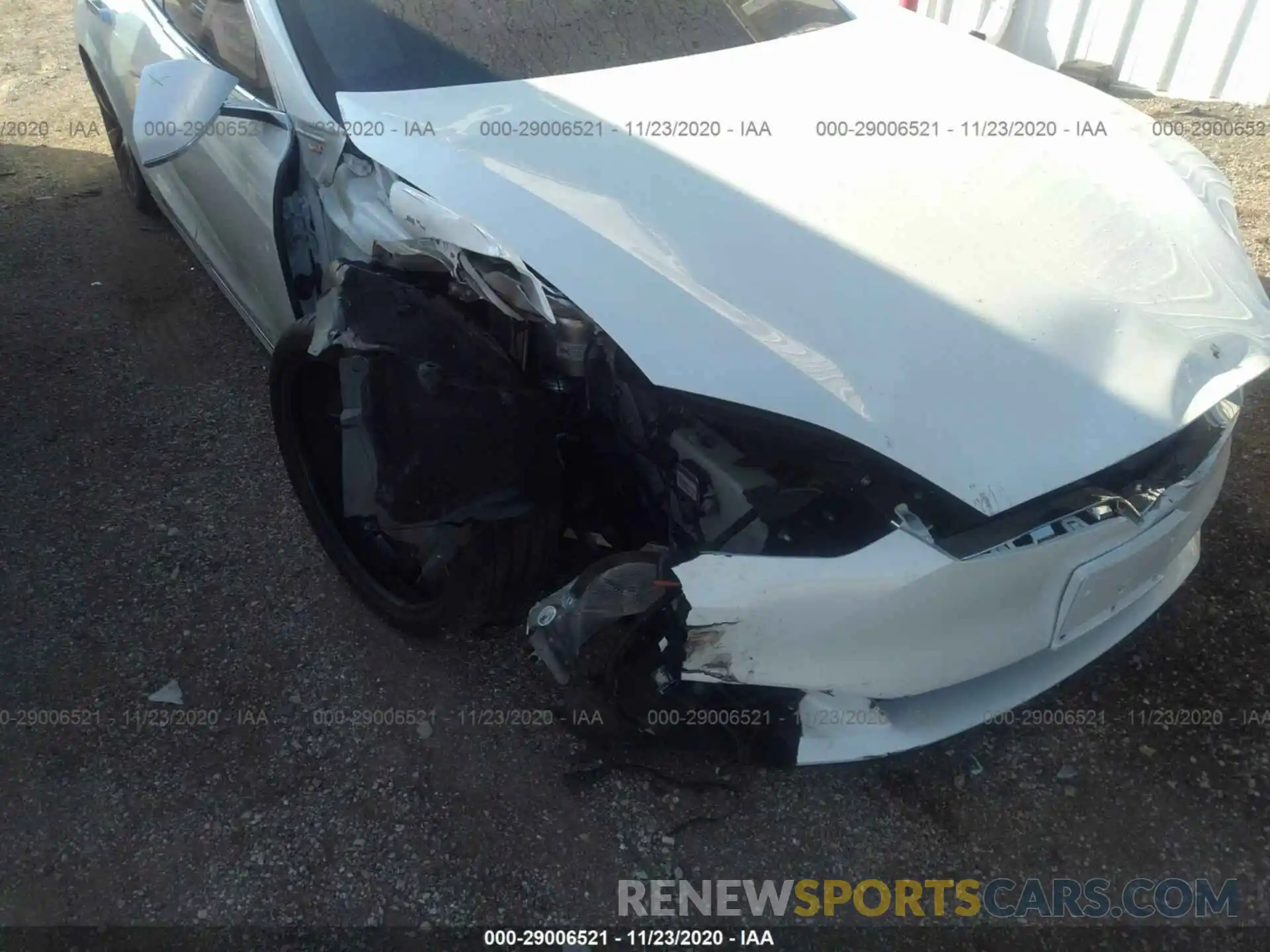 6 Photograph of a damaged car 5YJSA1E4XLF396483 TESLA MODEL S 2020