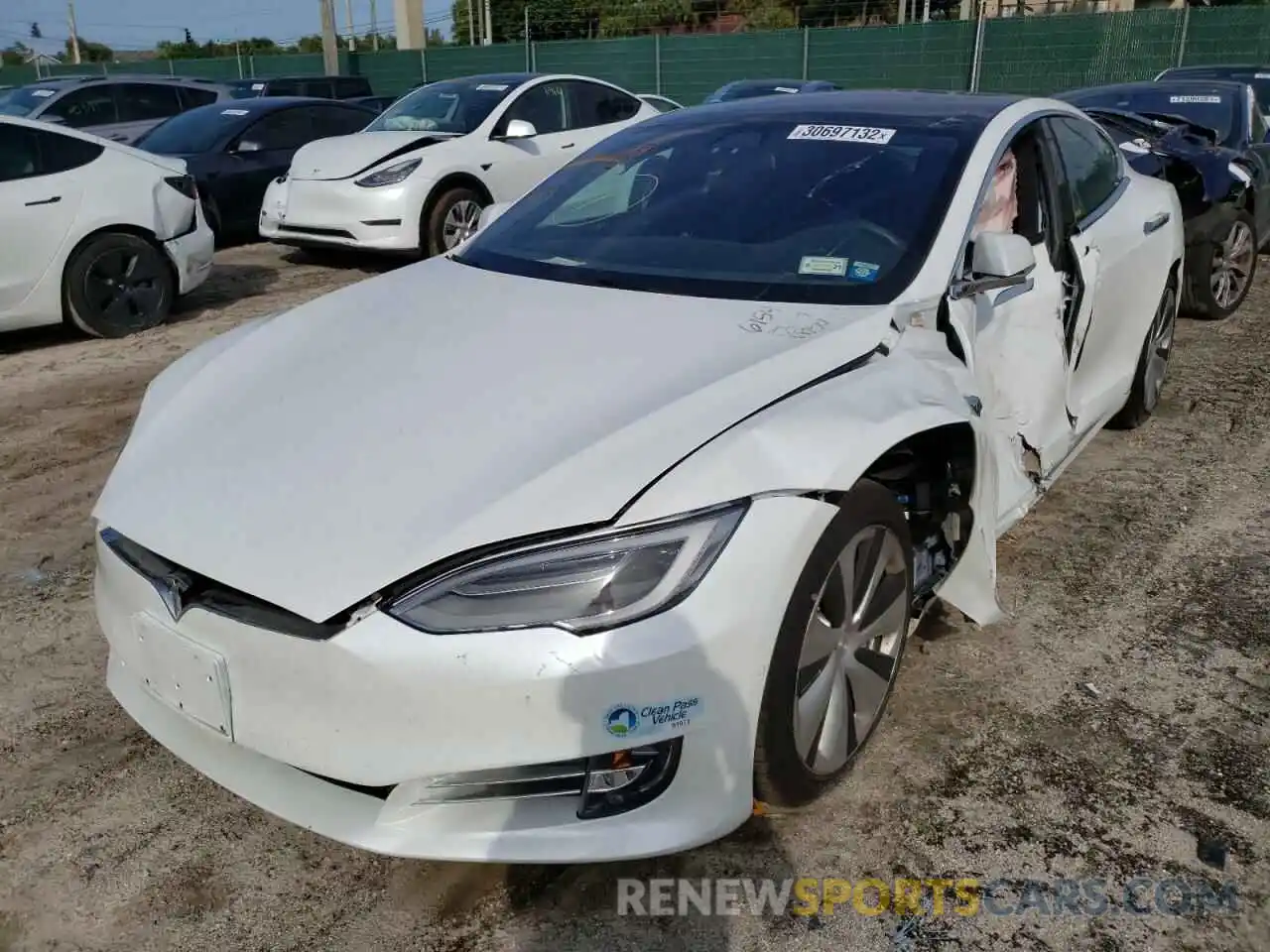 2 Photograph of a damaged car 5YJSA1E20MF426154 TESLA MODEL S 2021