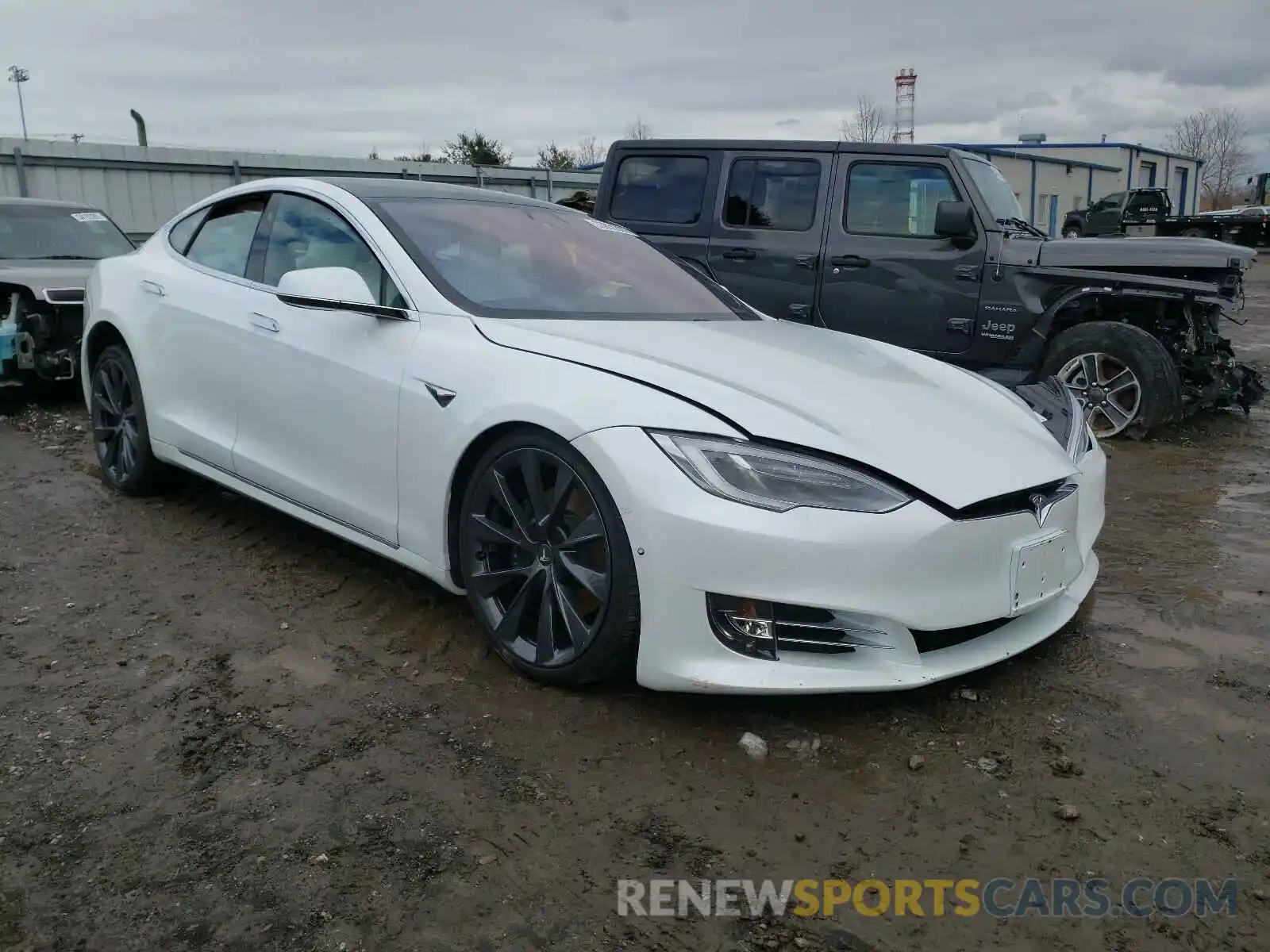 1 Photograph of a damaged car 5YJSA1E21MF426275 TESLA MODEL S 2021