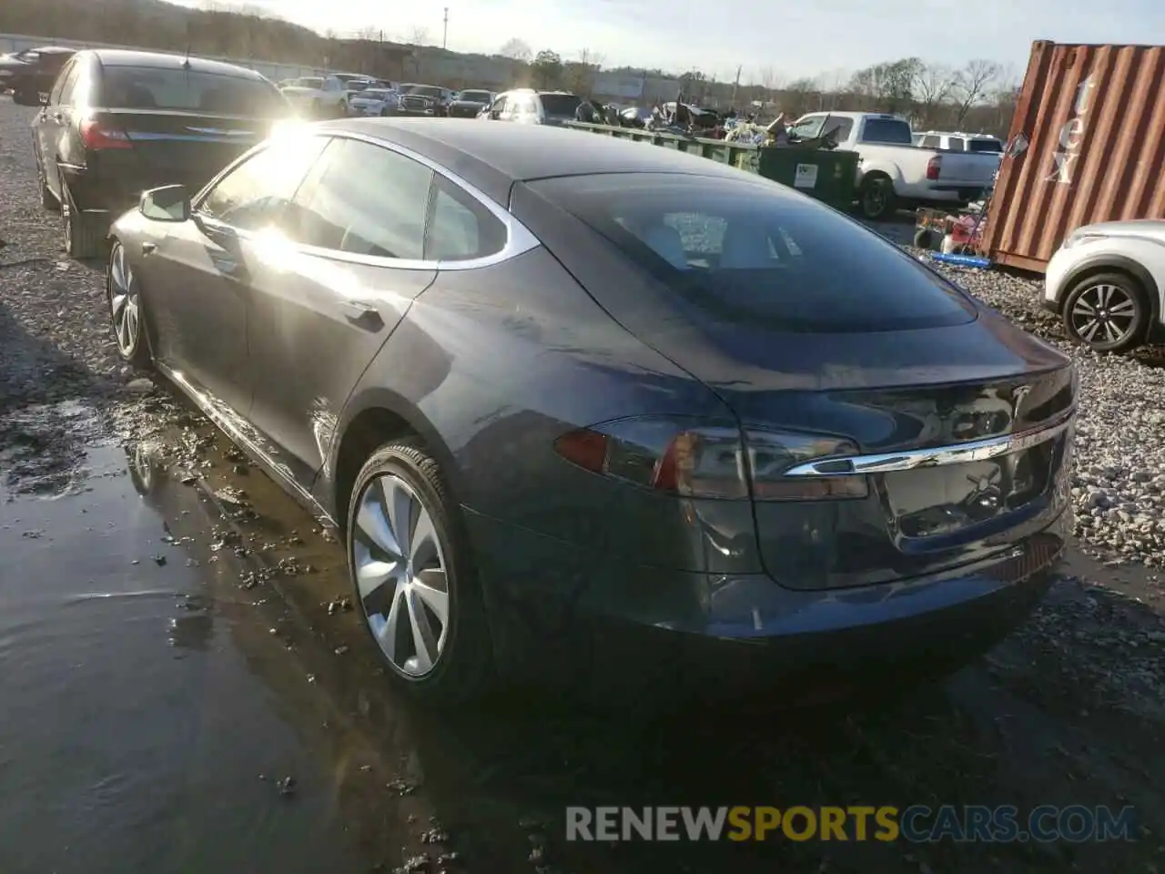 3 Photograph of a damaged car 5YJSA1E22MF417617 TESLA MODEL S 2021