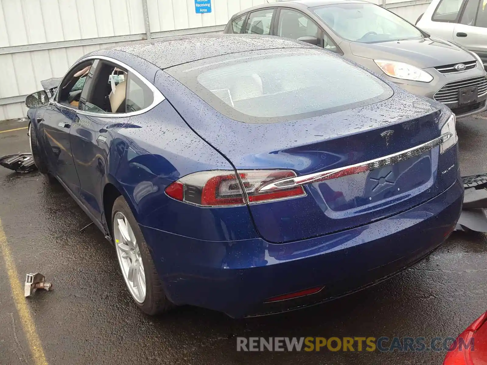 3 Photograph of a damaged car 5YJSA1E24MF421720 TESLA MODEL S 2021