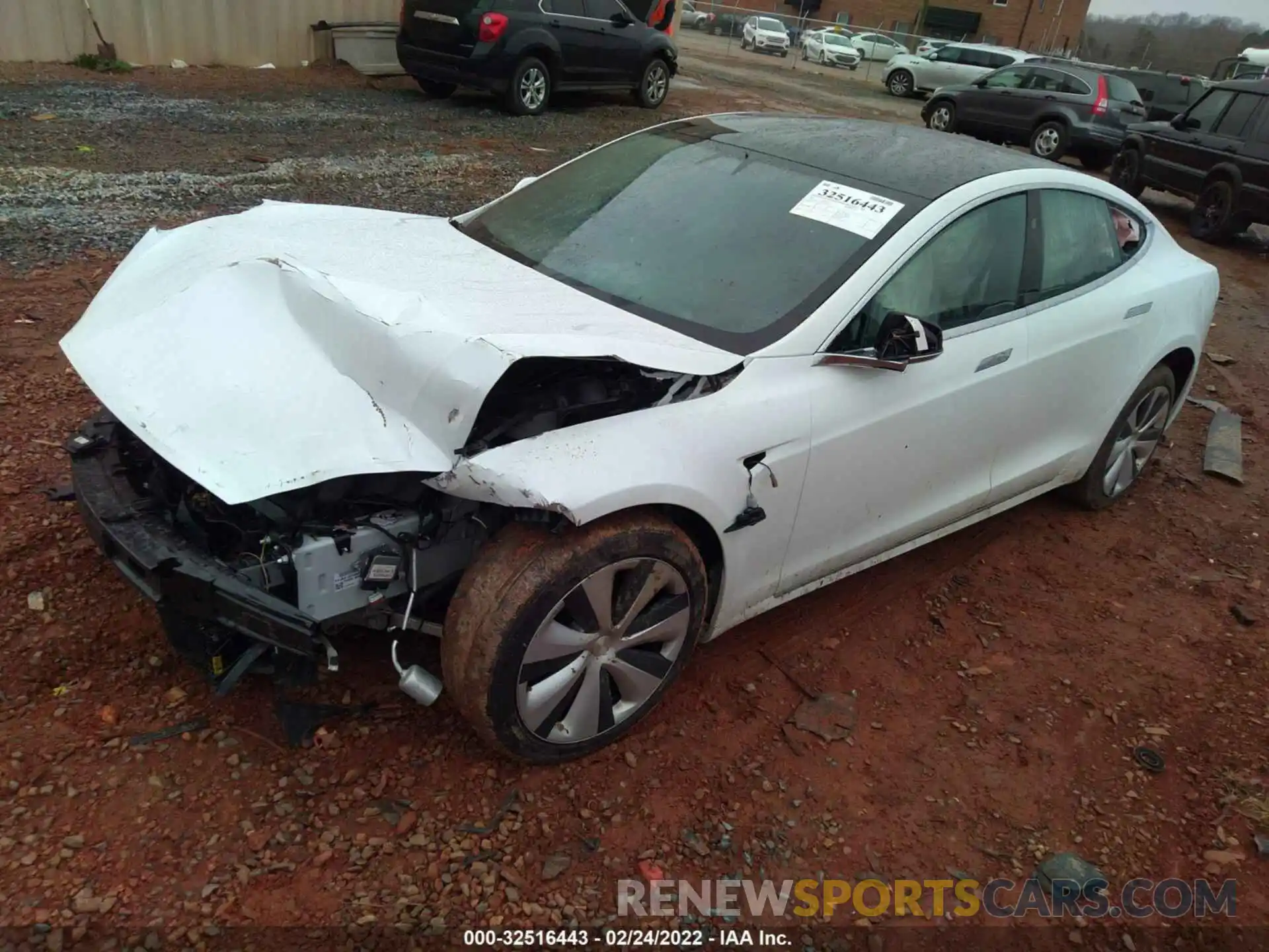 2 Photograph of a damaged car 5YJSA1E25MF424061 TESLA MODEL S 2021