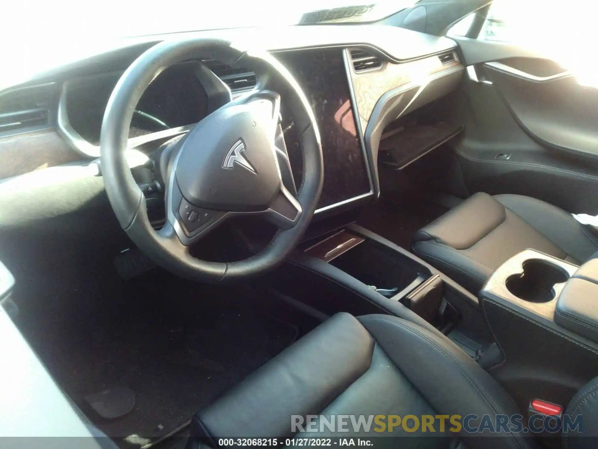 5 Photograph of a damaged car 5YJSA1E27MF426099 TESLA MODEL S 2021