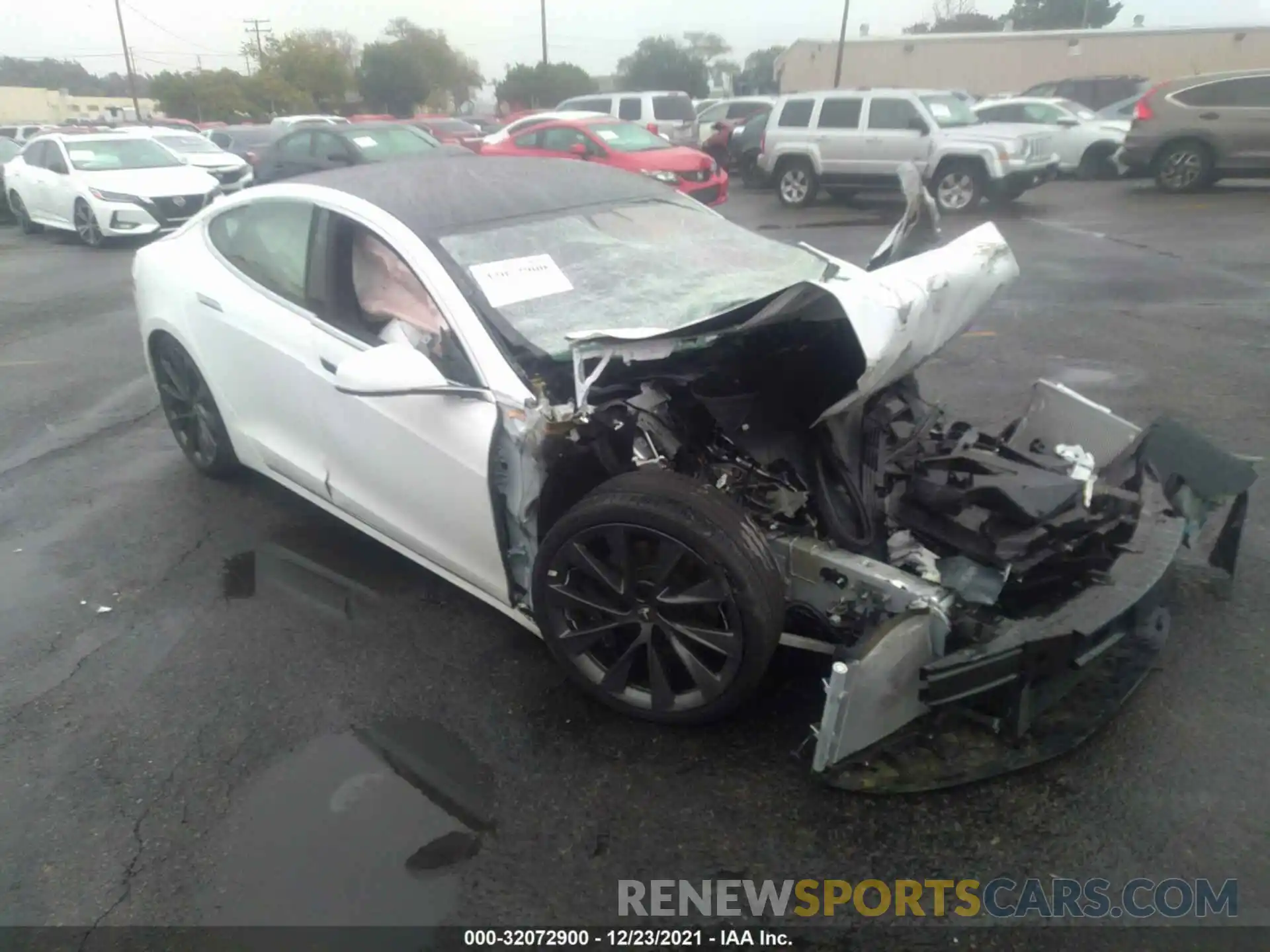 1 Photograph of a damaged car 5YJSA1E27MF427575 TESLA MODEL S 2021