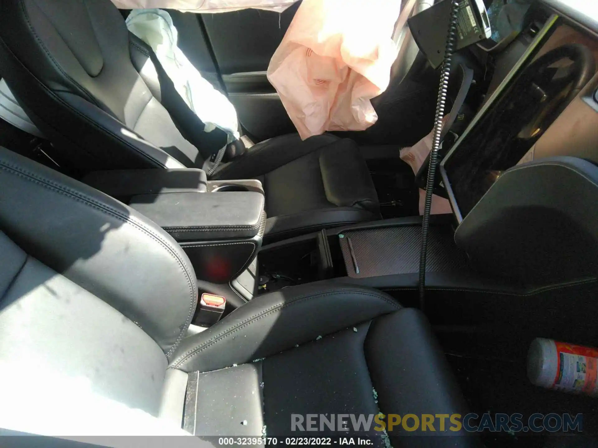 5 Photograph of a damaged car 5YJSA1E41MF424284 TESLA MODEL S 2021