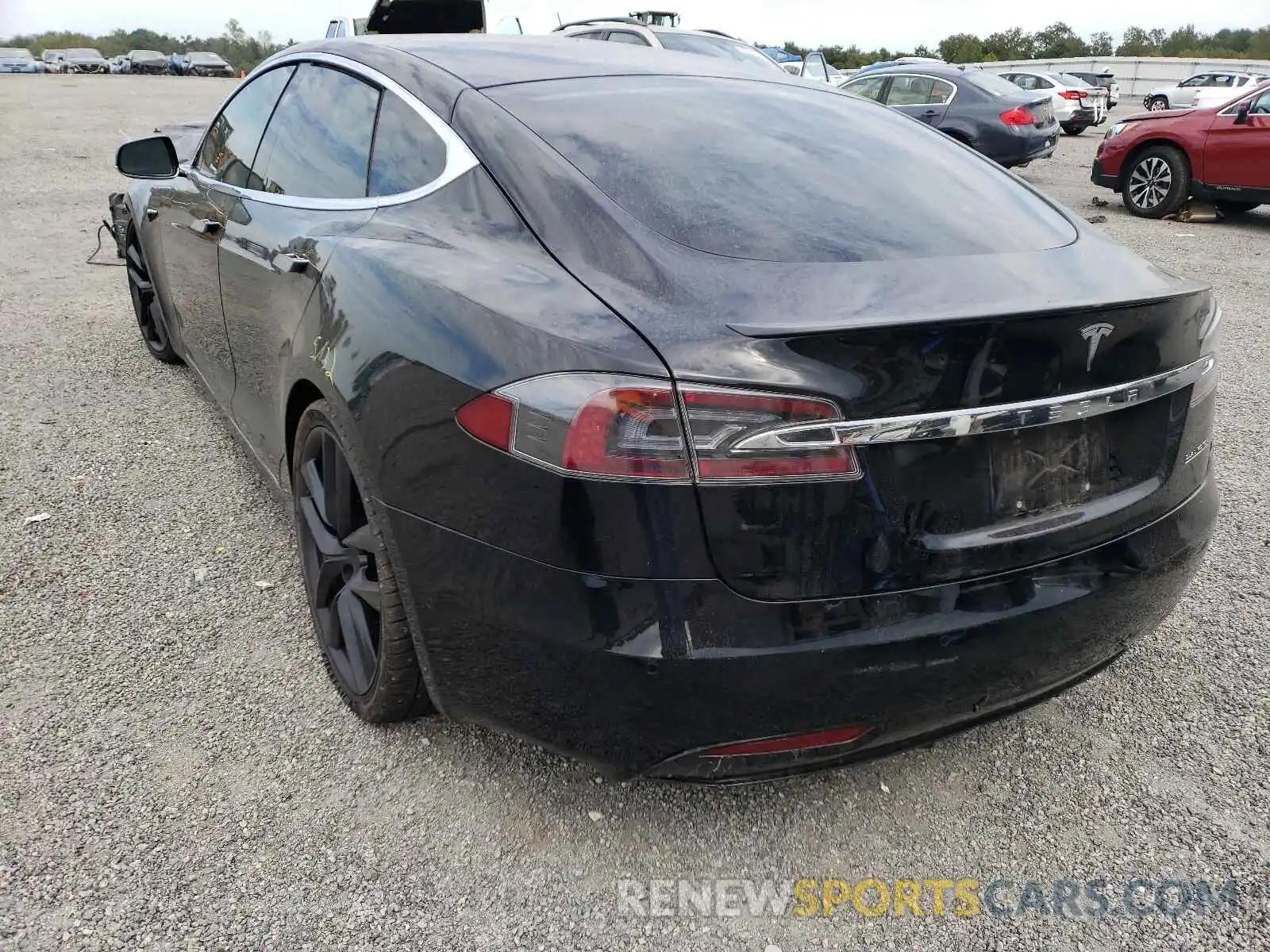 3 Photograph of a damaged car 5YJSA1E41MF425628 TESLA MODEL S 2021