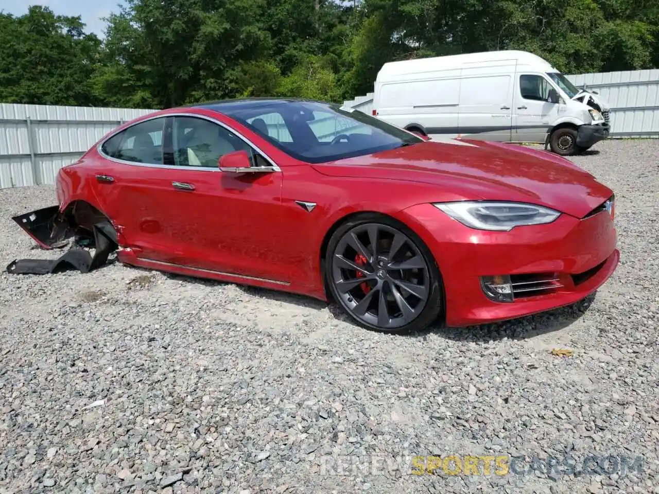 1 Photograph of a damaged car 5YJSA1E48MF418773 TESLA MODEL S 2021