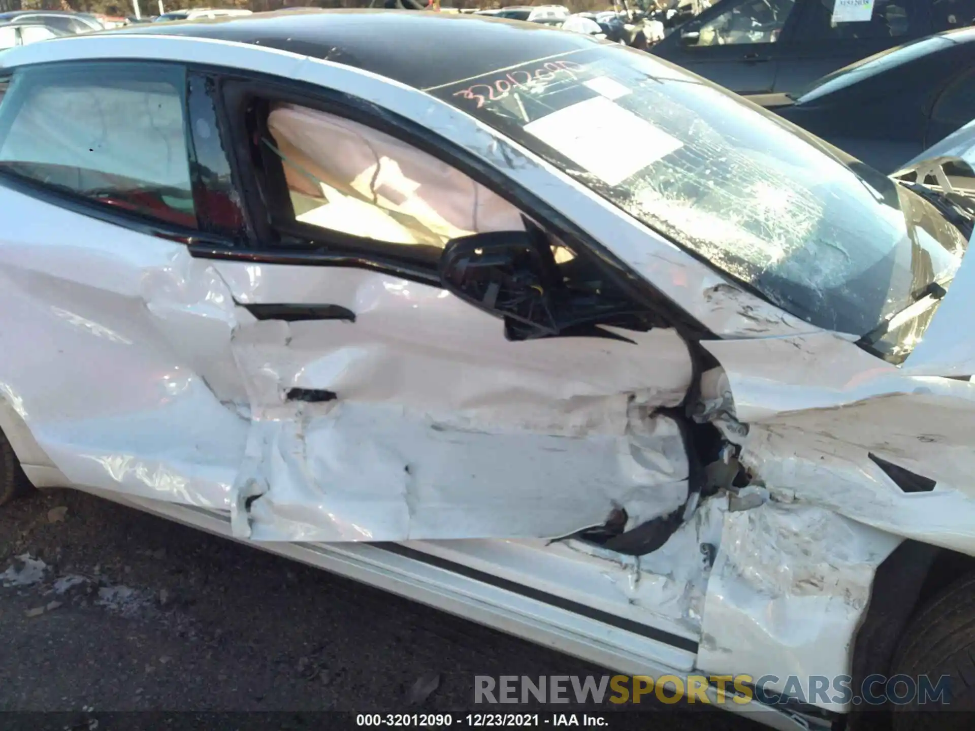 6 Photograph of a damaged car 5YJSA1E50MF440341 TESLA MODEL S 2021