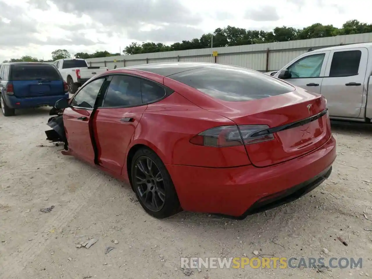 3 Photograph of a damaged car 5YJSA1E50MF440419 TESLA MODEL S 2021