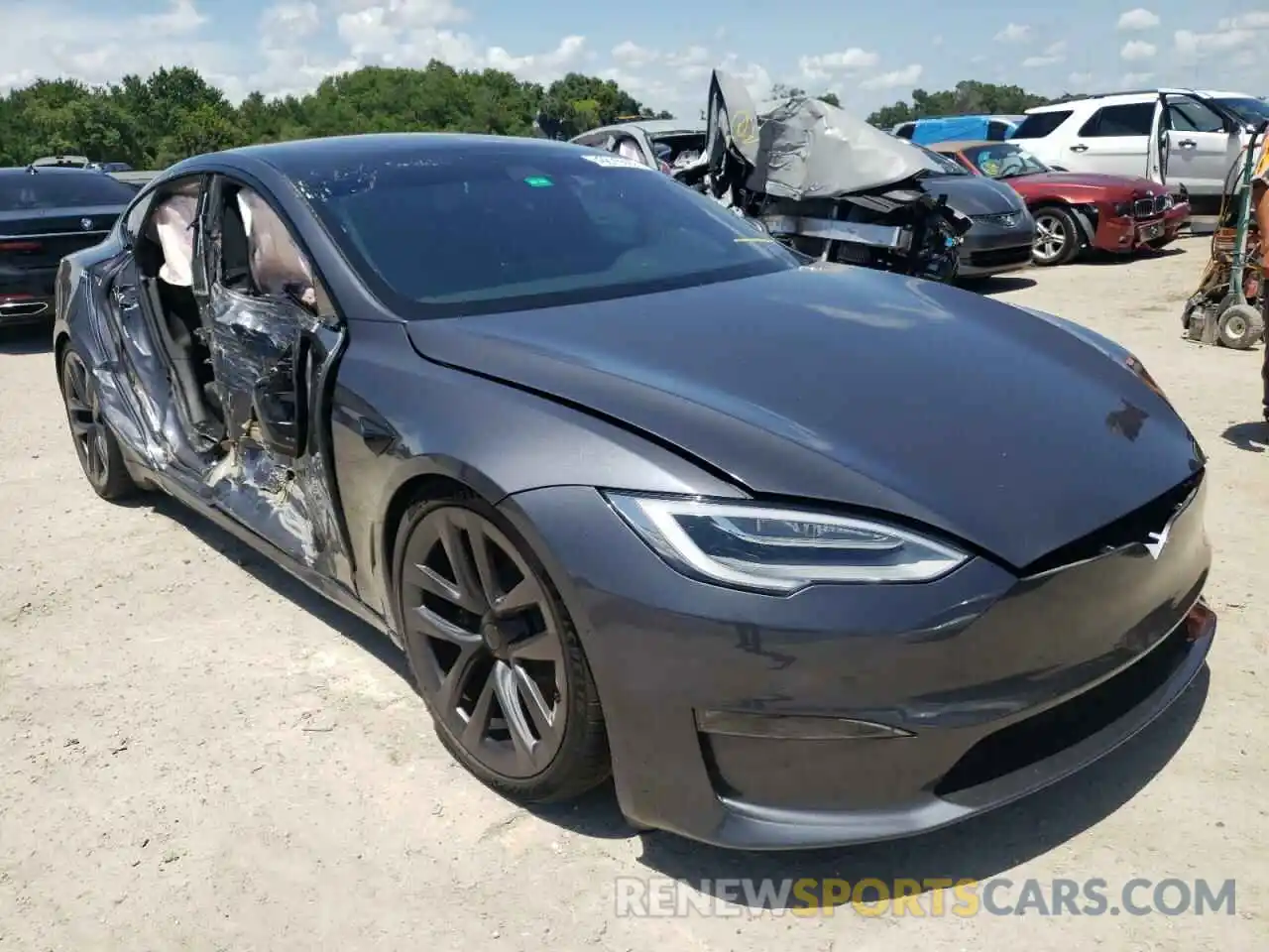 1 Photograph of a damaged car 5YJSA1E51MF430496 TESLA MODEL S 2021