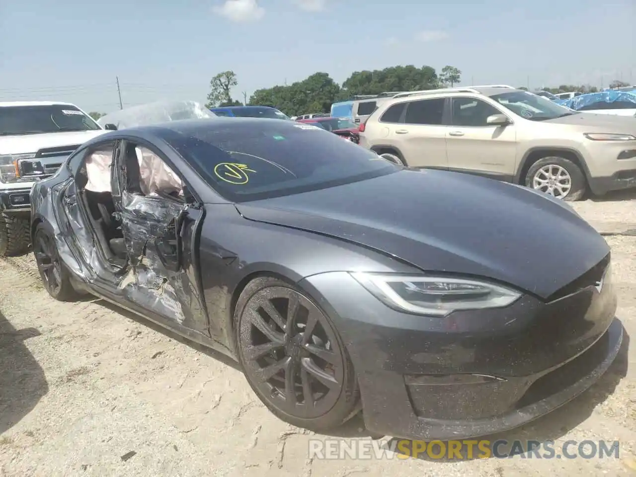 9 Photograph of a damaged car 5YJSA1E51MF430496 TESLA MODEL S 2021