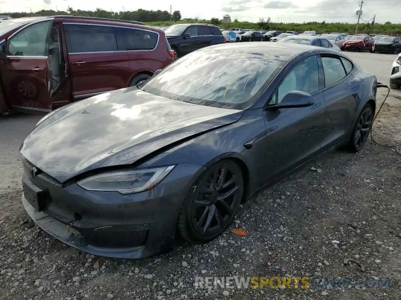 2 Photograph of a damaged car 5YJSA1E52MF451387 TESLA MODEL S 2021