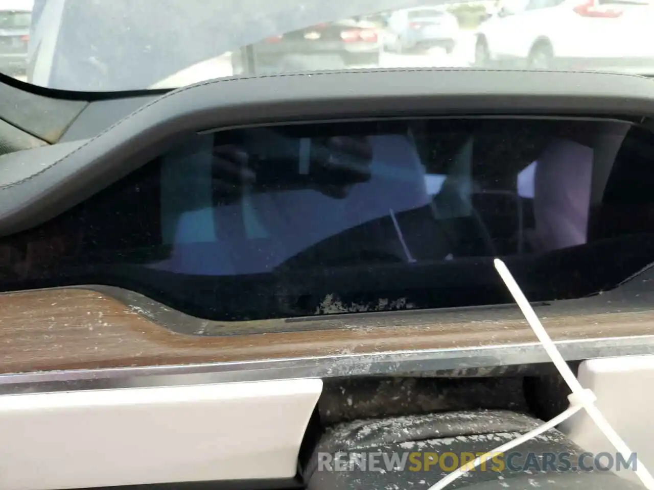 8 Photograph of a damaged car 5YJSA1E52MF451387 TESLA MODEL S 2021