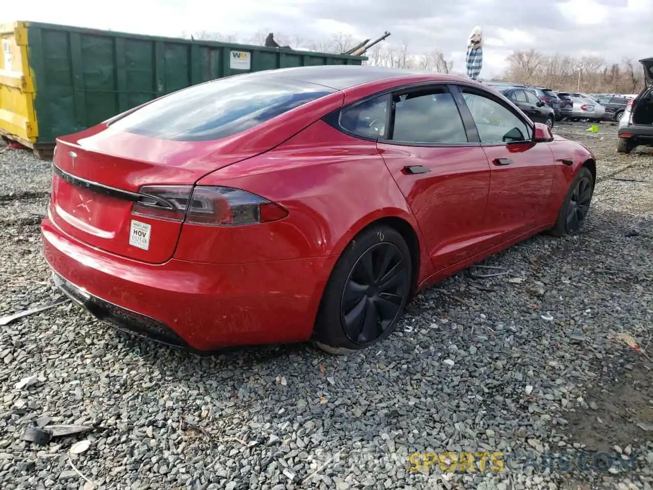 4 Photograph of a damaged car 5YJSA1E53MF440219 TESLA MODEL S 2021