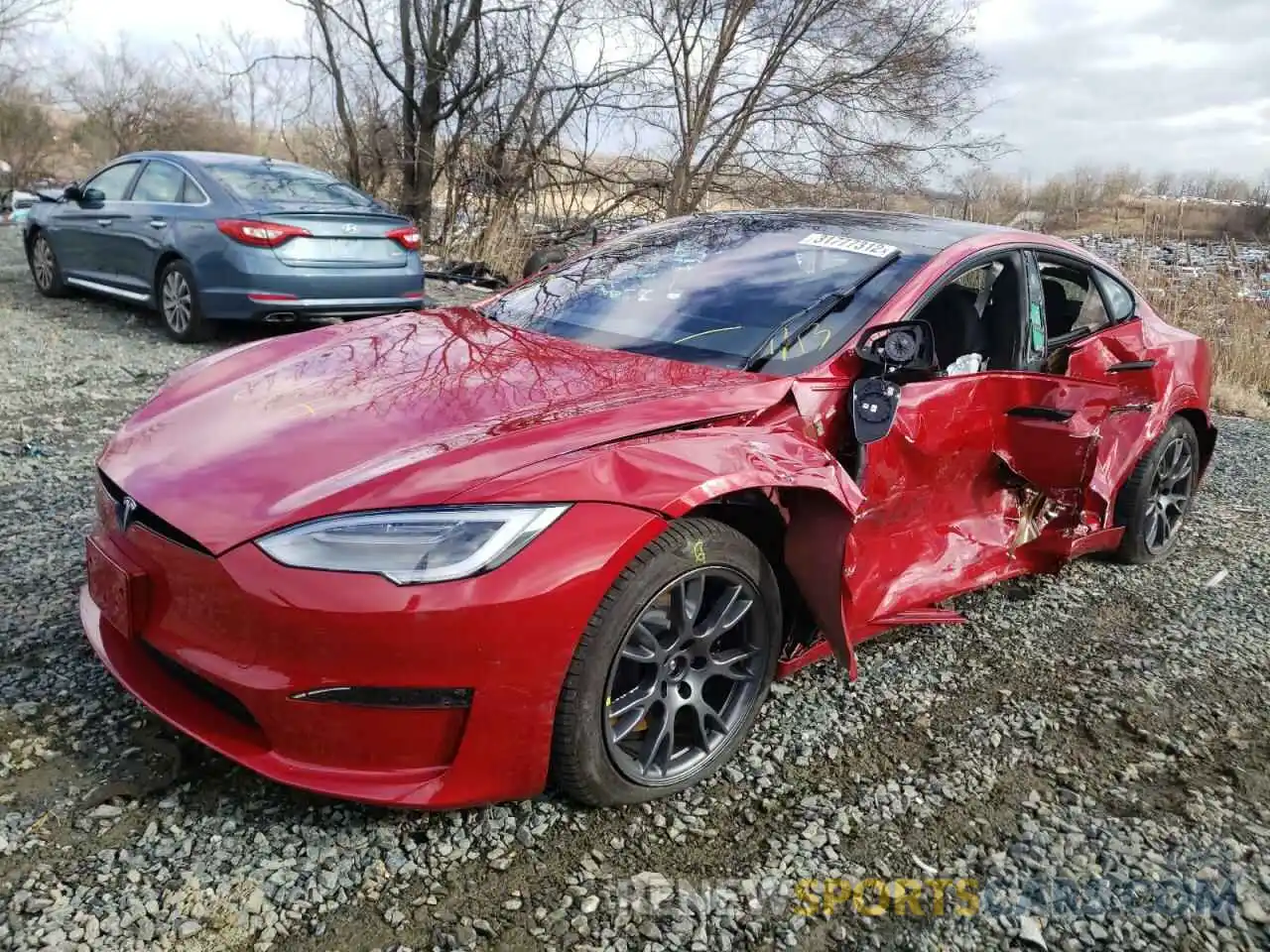 9 Photograph of a damaged car 5YJSA1E53MF440219 TESLA MODEL S 2021